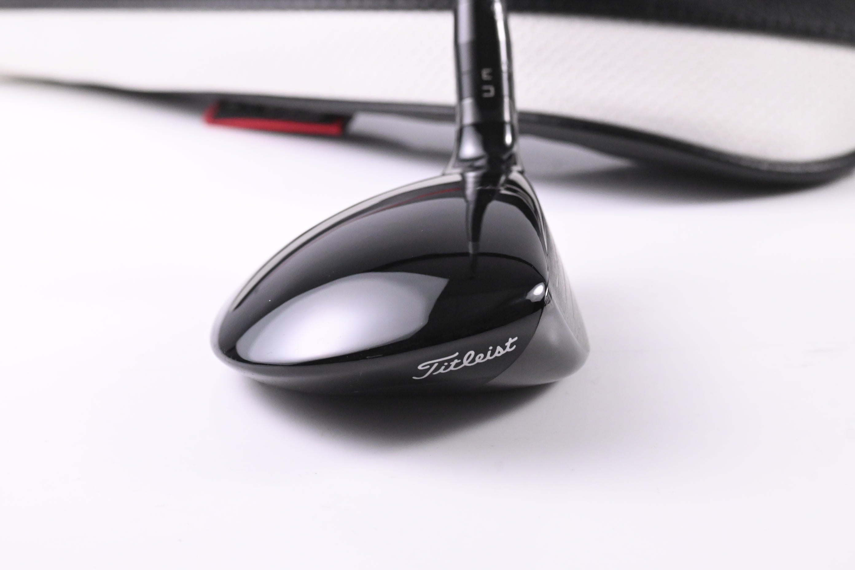 Titleist GT2 #5 Wood / 18 Degree / Stiff Flex HZRDUS Smoke RDX Black 70 Shaft