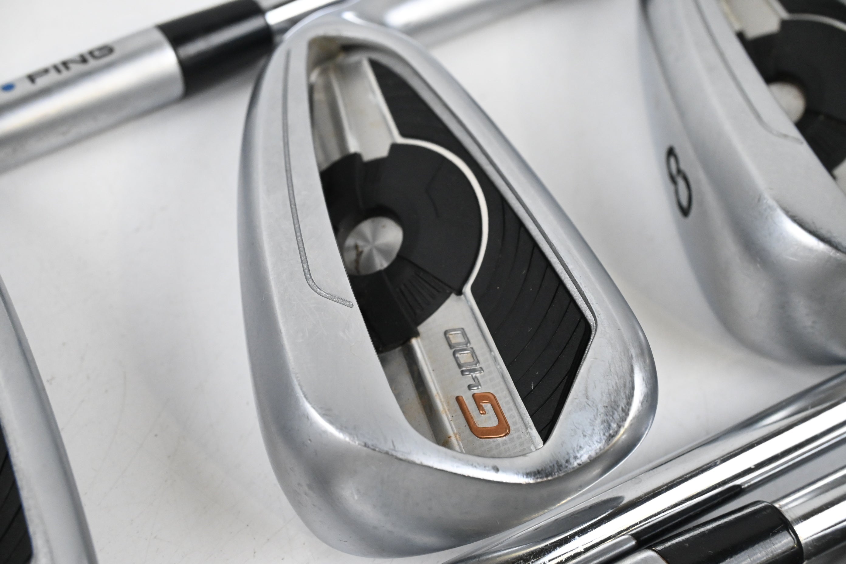 Ping G400 Irons / 6-PW+GW+SW / Blue Dot / Regular Flex Ping AWT 2.0 Shafts