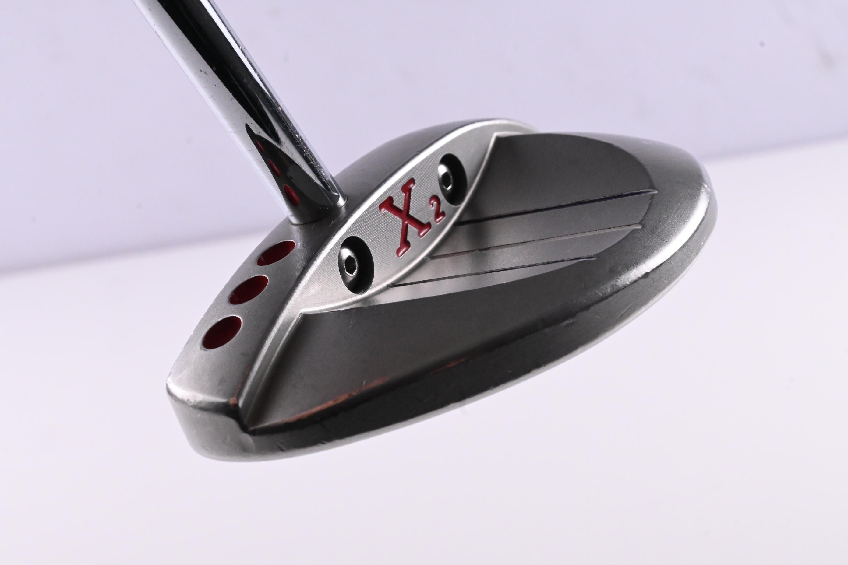 Scotty Cameron Red X2 Putter / 33 Inch