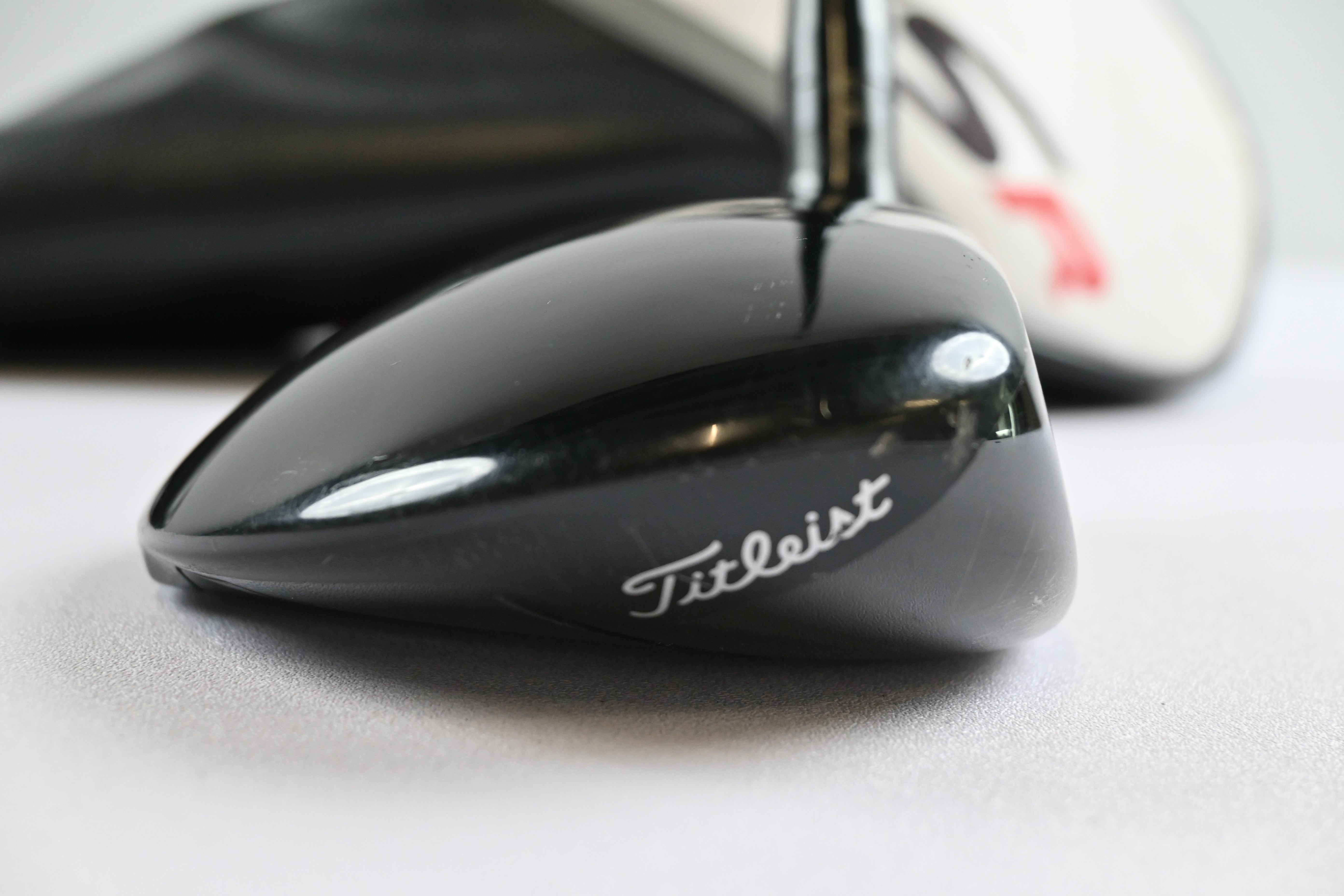 Titleist TSR2 #3 Wood / 15 Degree / Stiff Flex Project X HZRDUS Gen4 Black 70