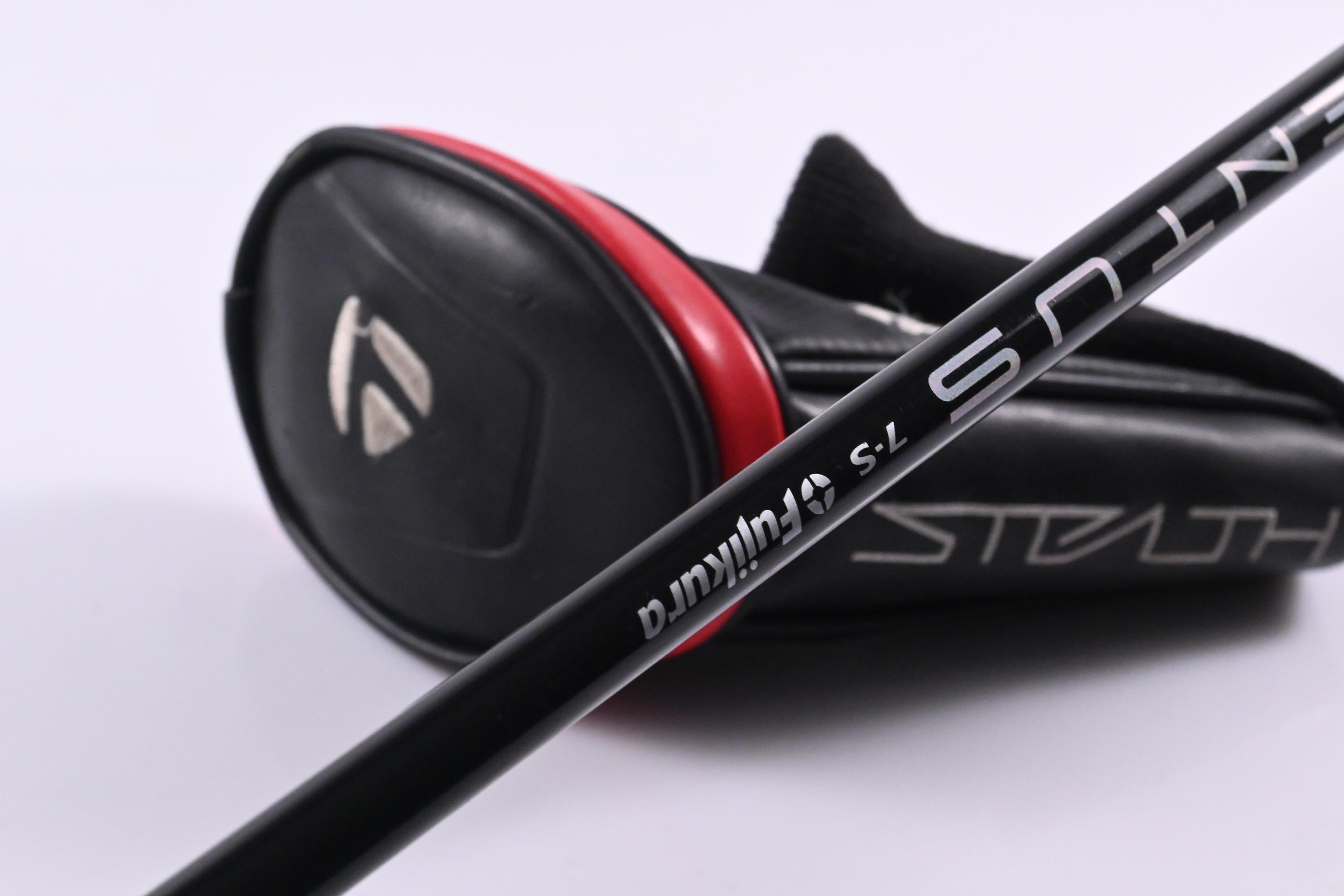 Taylormade Stealth #4 Hybrid / 22 Degree / Stiff Flex Ventus Red 7 Shaft