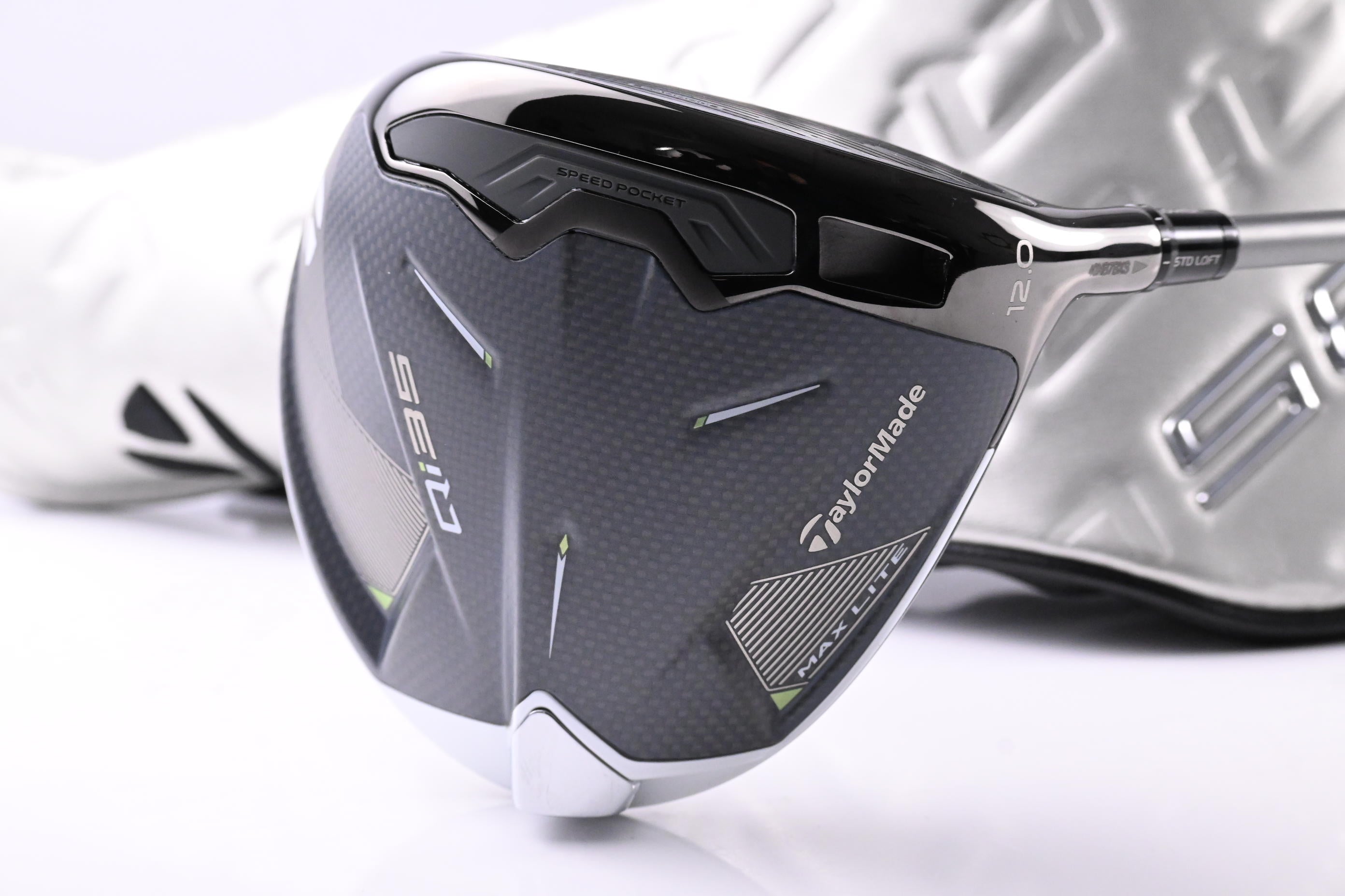 Taylormade Qi35 Max Lite Driver / 12 Degree / Regular Flex Fujikura Air Speeder