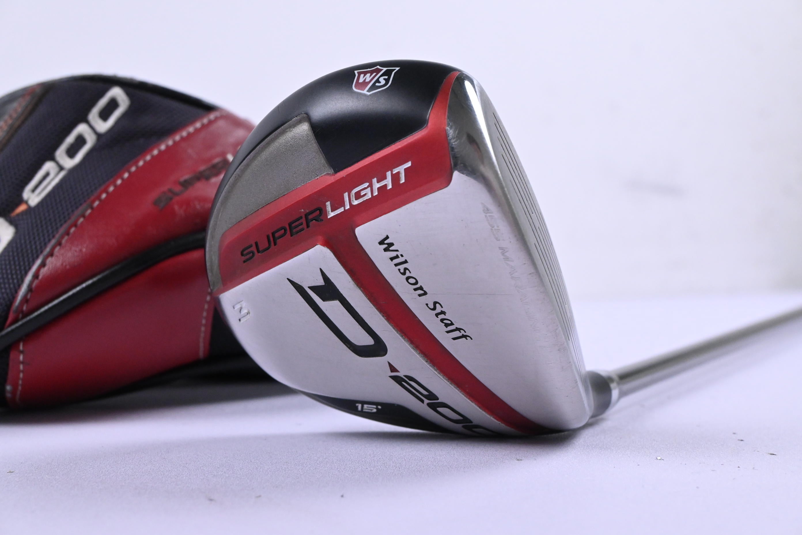 Wilson Staff D200 #3 Wood / 15 Degree / Regular Flex Elements Chrome Shaft