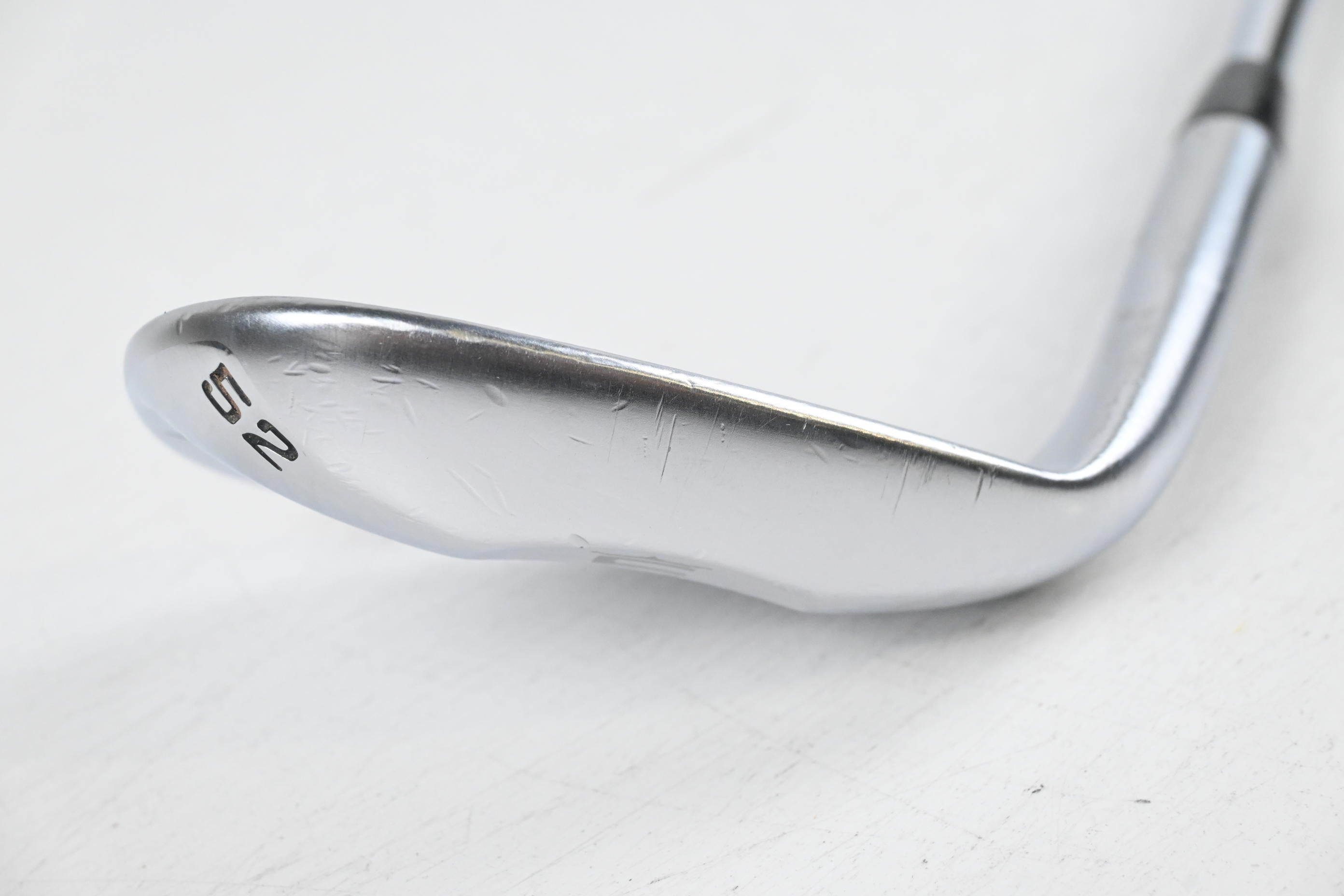Cobra Snakebite 2023 Gap Wedge / 52 Degree / Stiff Flex KBS HI-REV 2.0 125