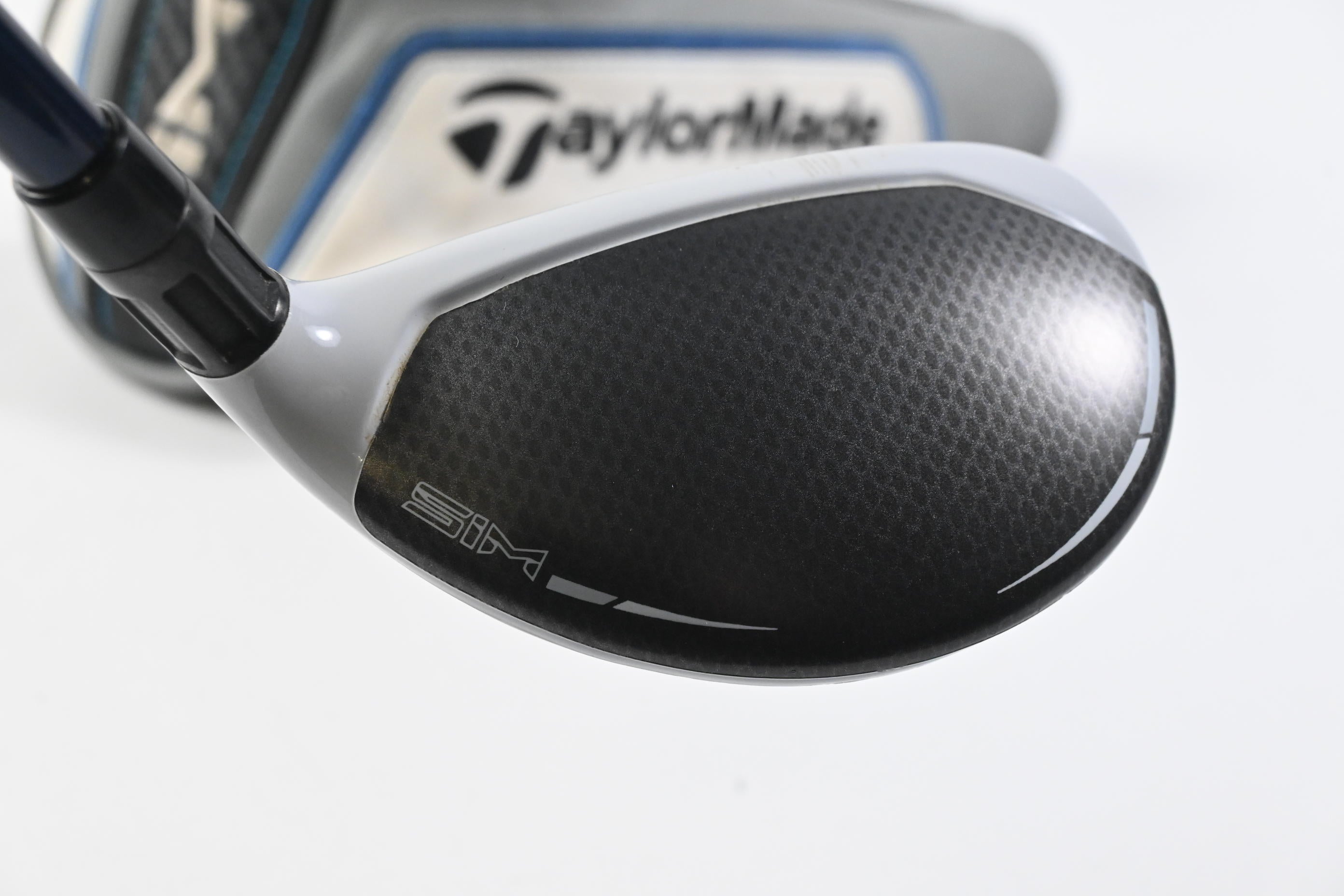Taylormade SIM Max #3 Hybrid / 19 Degree / Stiff Flex Fujikura Ventus Blue 7