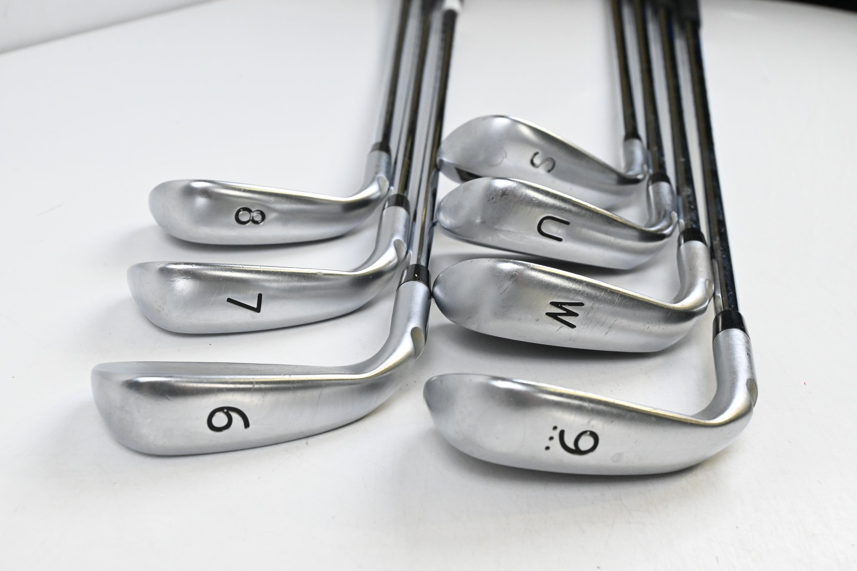 Ping G400 Irons / 6-PW+GW+SW / Blue Dot / Regular Flex Ping AWT 2.0 Shafts