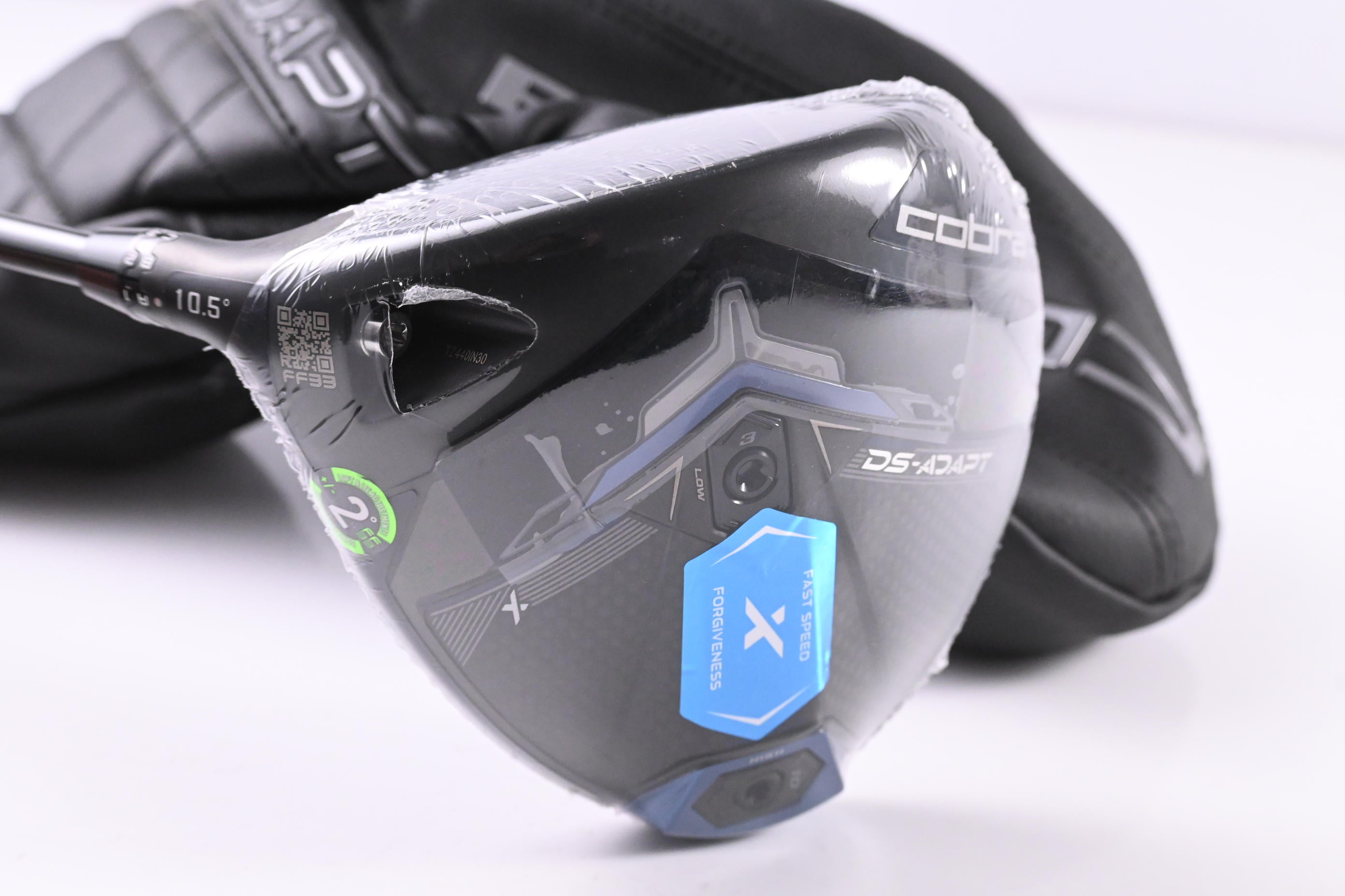 Left Hand Cobra DS-Adapt X Driver / 10.5 Degree / Stiff Flex Denali Black 70
