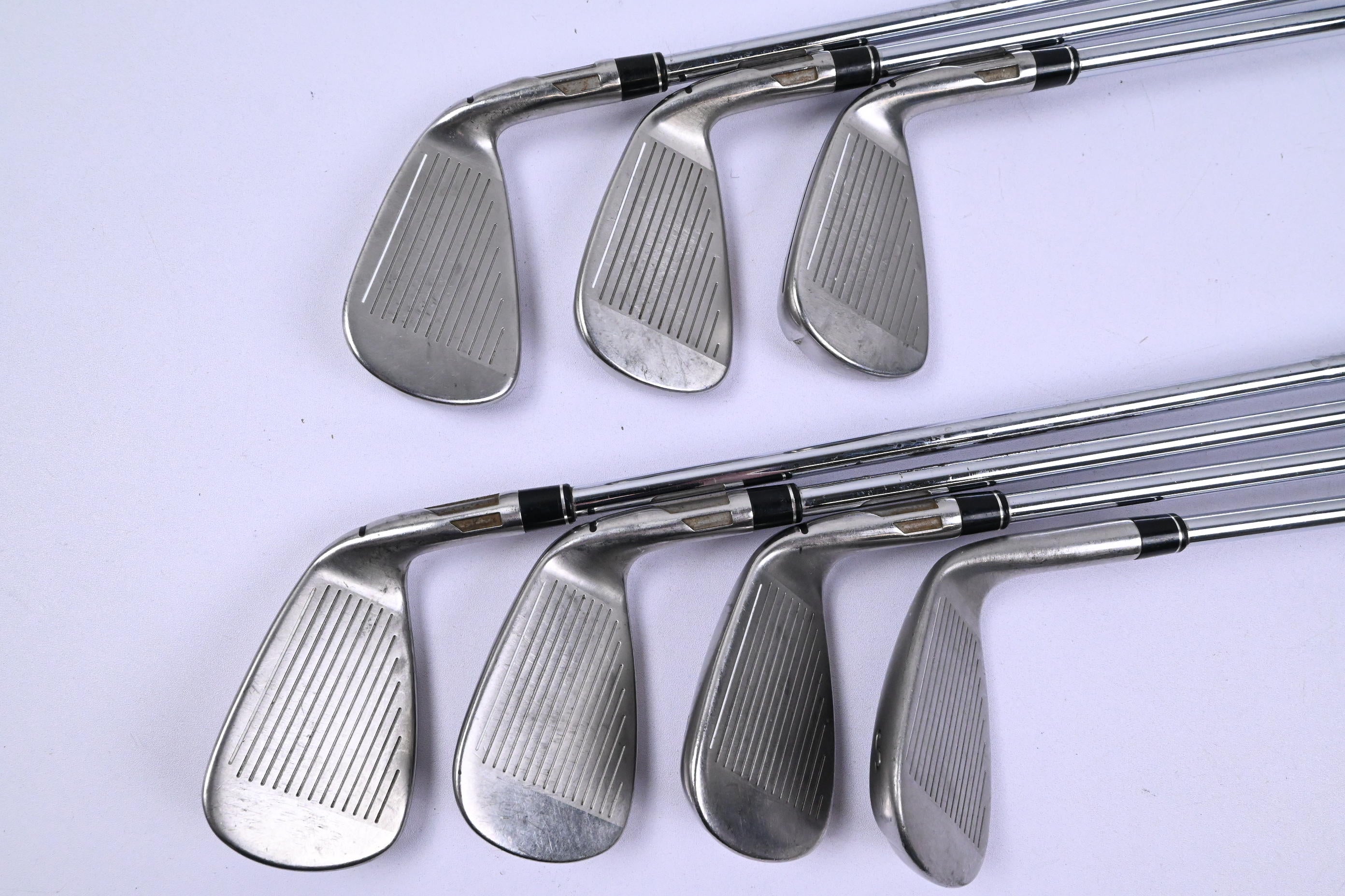 Left Hand Taylormade SIM2 Max Irons / 5-PW+SW / Regular Flex Elevate 95 Shafts