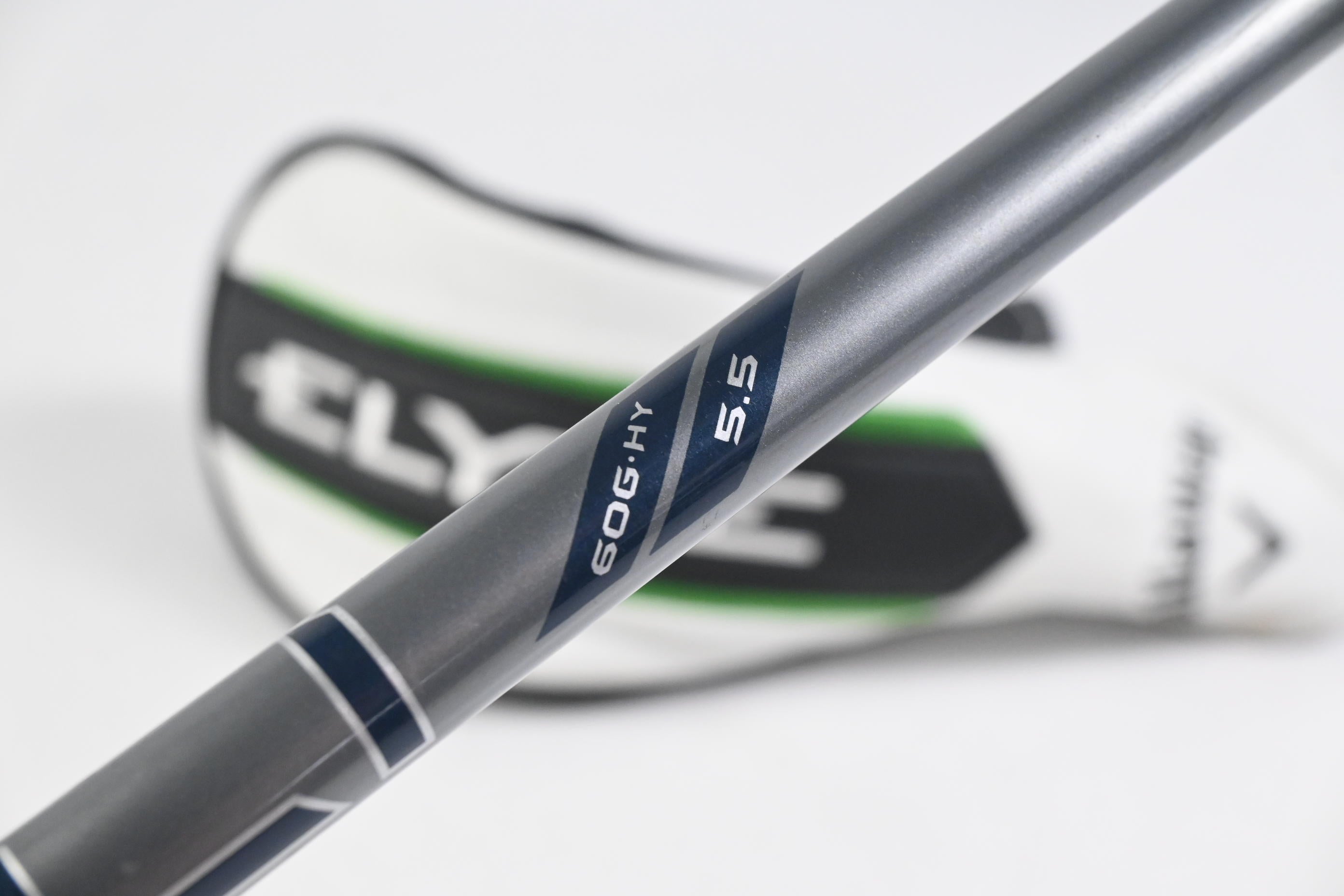 Callaway Elyte #4 Hybrid / 22 Degree / Regular Flex Denali Charcoal 60 Shaft