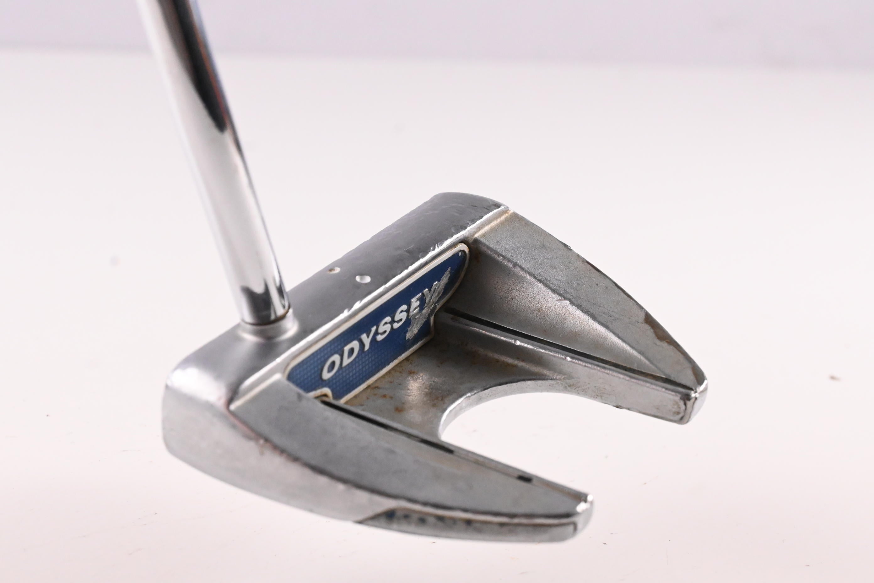 Odyssey White Hot RX V-Line Fang Putter / 34 Inch