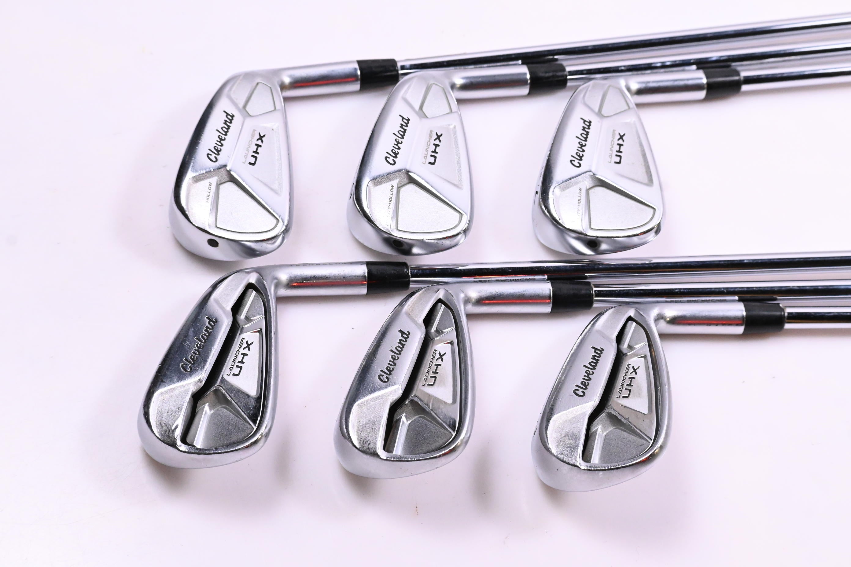 Cleveland Launcher UHX Irons / 5-PW / Regular Flex Dynamic Gold DST 98 R300