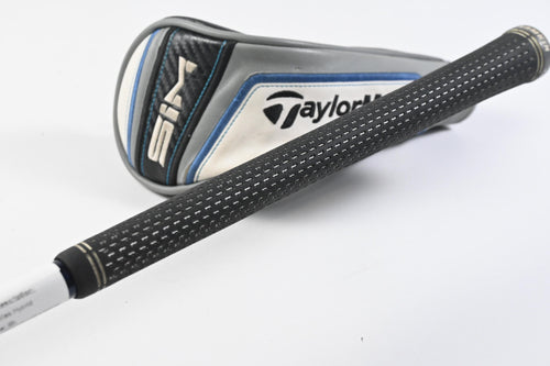 Taylormade SIM Max #3 Hybrid / 19 Degree / Stiff Flex Fujikura Ventus Blue 7
