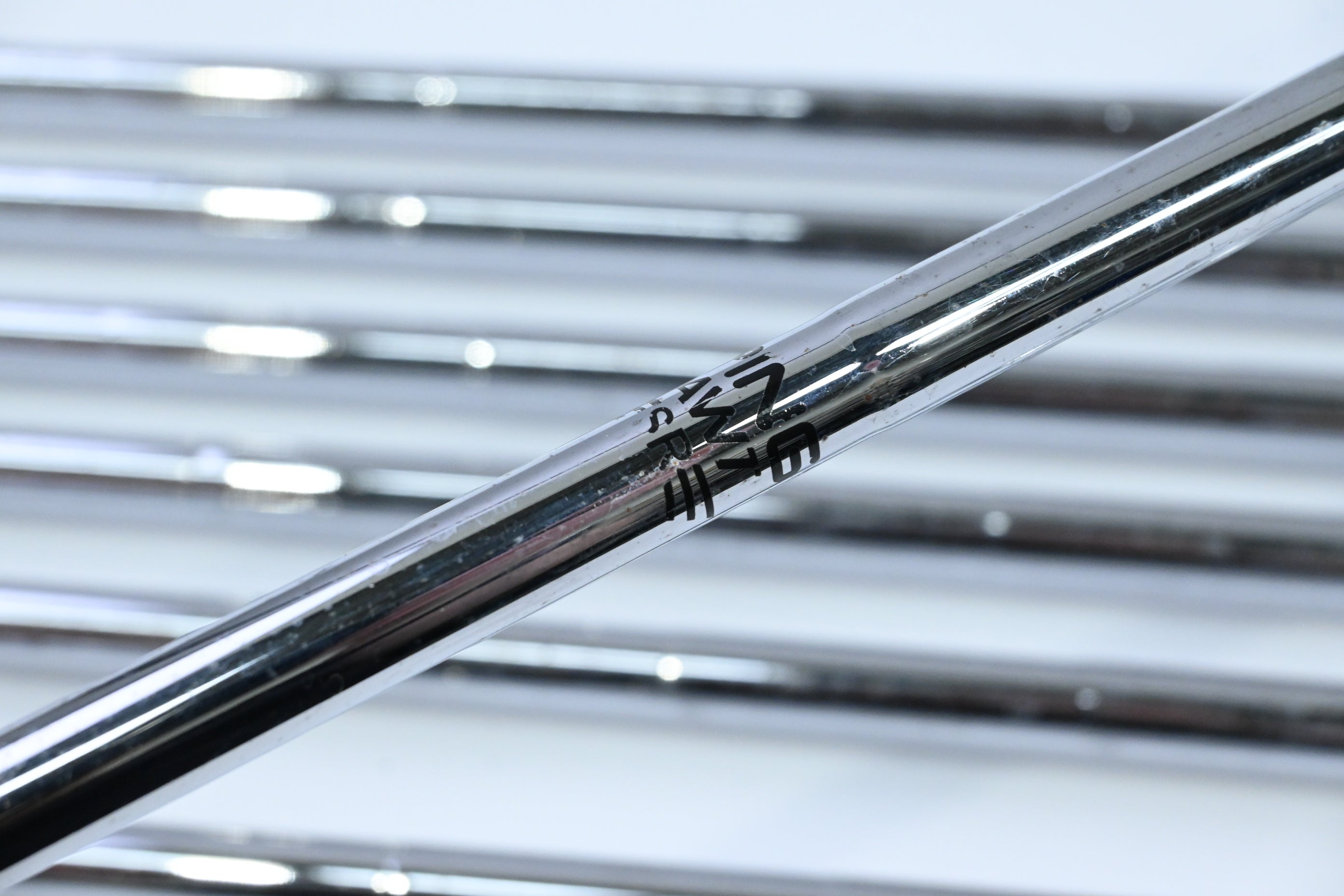 Ping G15 Irons / 5-PW+SW / Green Dot / Regular Flex Ping AWT Shafts