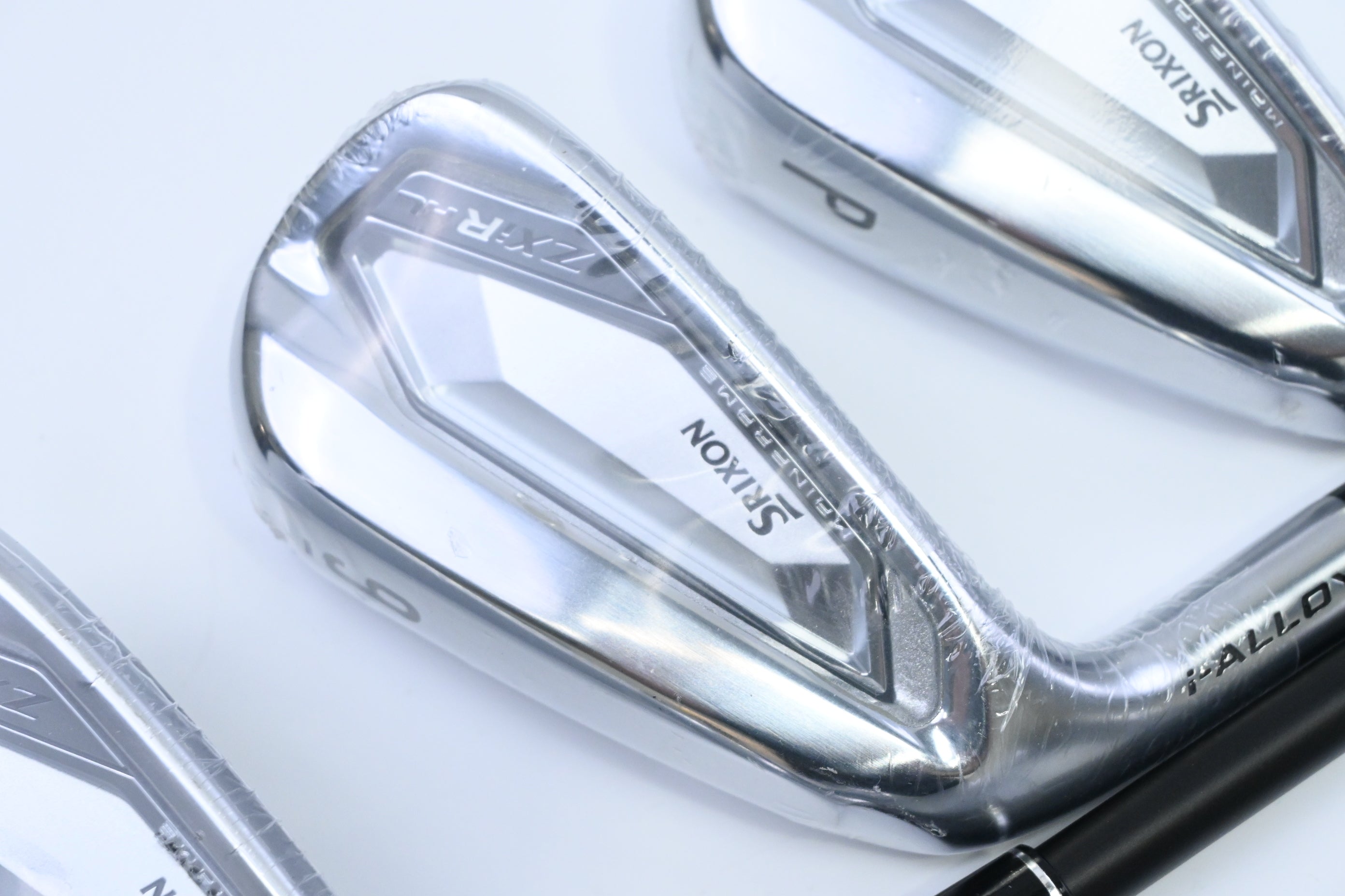 Left Hand Srixon ZXiR HL Irons / 5-PW / Regular Flex KBS Max 55 Shaft