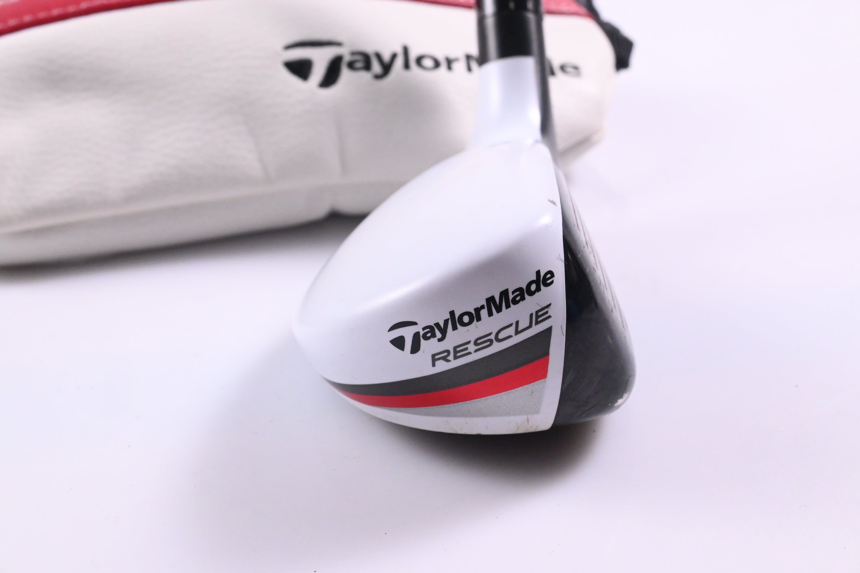Taylormade R15 #4 Hybrid / 21 Degree / Stiff Flex Fujikura Speeder 77 Evolution