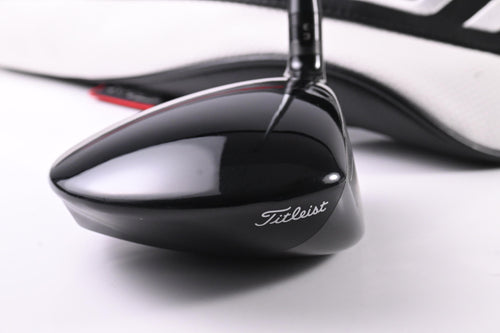 Titleist GT1 Driver / 10 Degree / Regular Flex Fujikura Air Speeder 40 Shaft