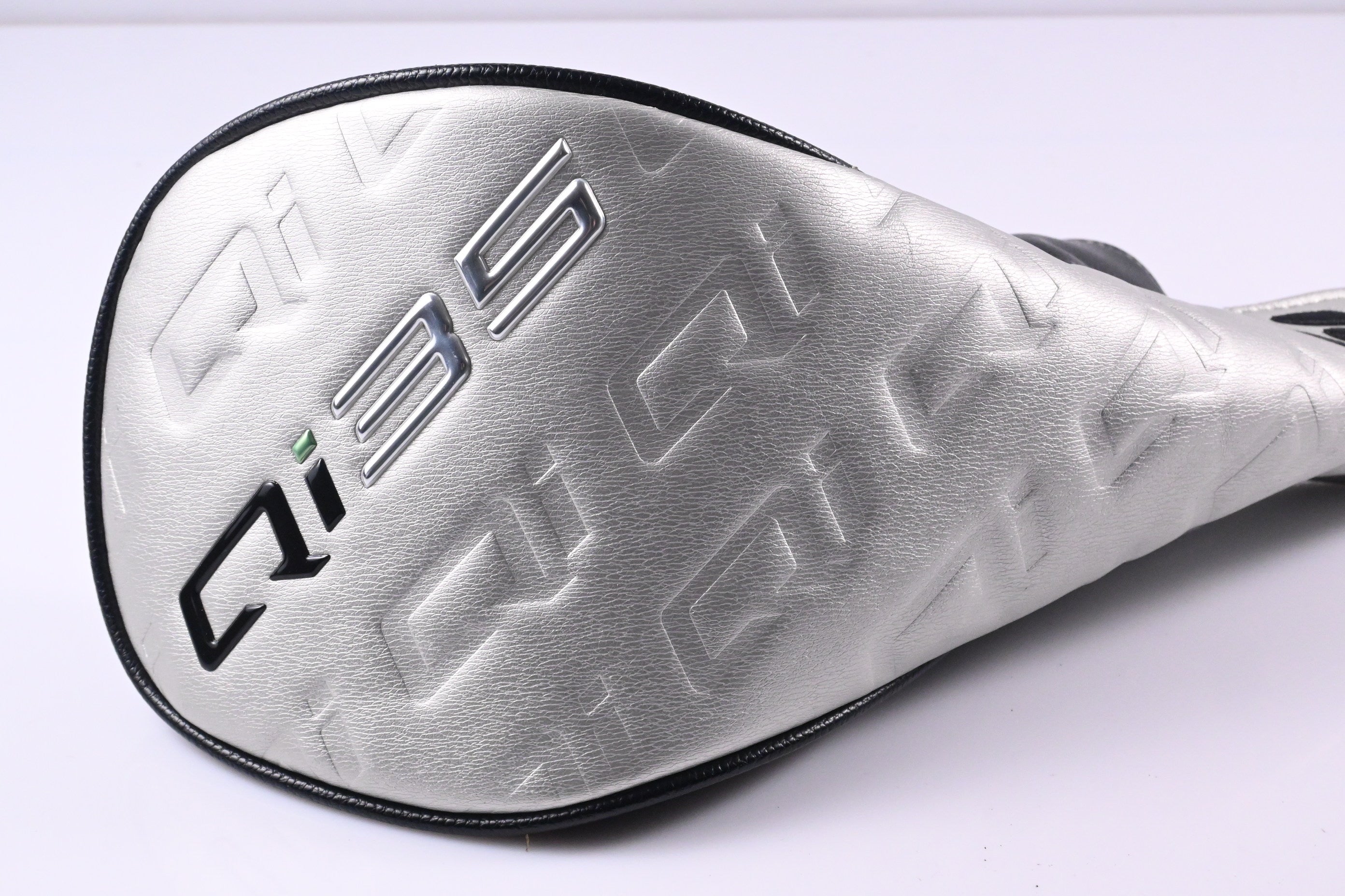 Left Hand Taylormade Qi35 Max Driver / 10.5 Degree / X-Flex HZRDUS Smoke RDX