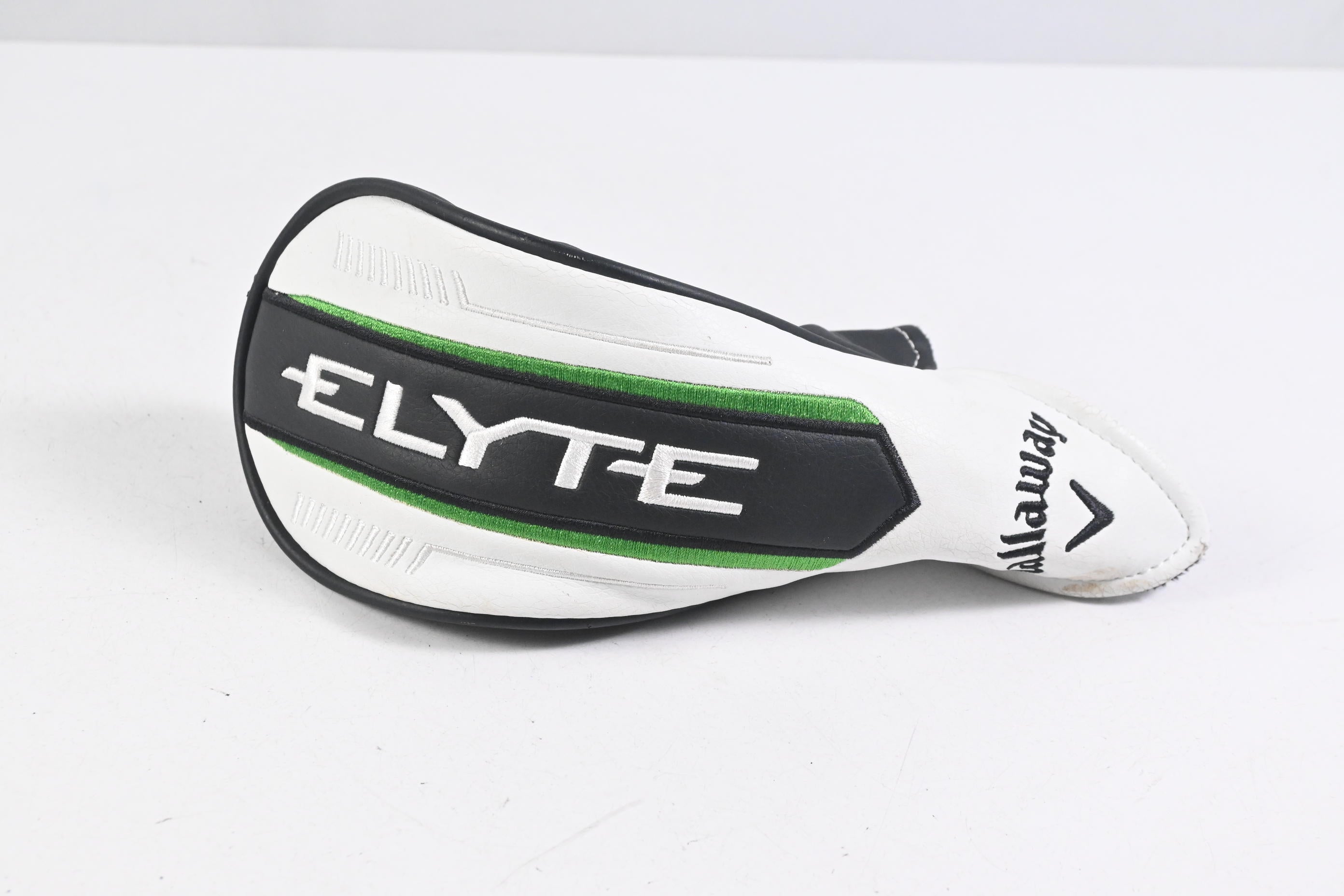 Callaway Elyte #4 Hybrid / 22 Degree / Regular Flex Denali Charcoal 60 Shaft
