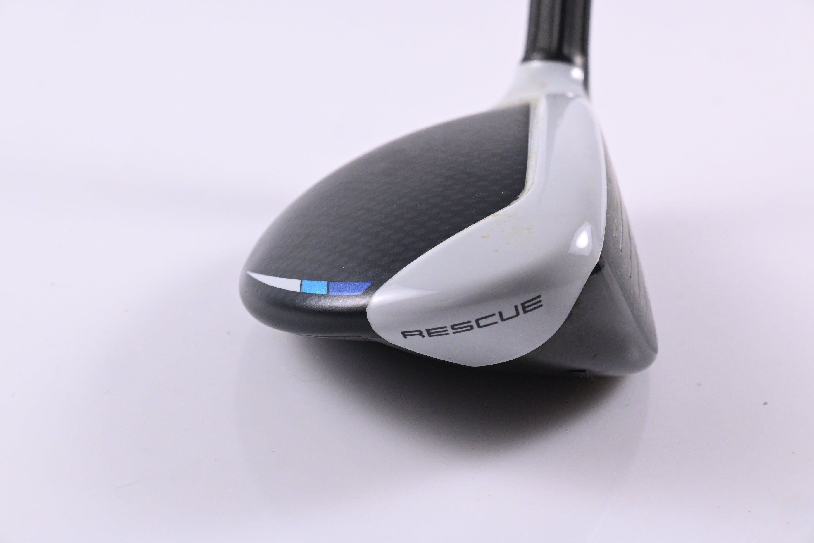 Taylormade SIM2 Max #4 Hybrid / 22 Degree / Stiff Flex Ventus Blue 7 Shaft
