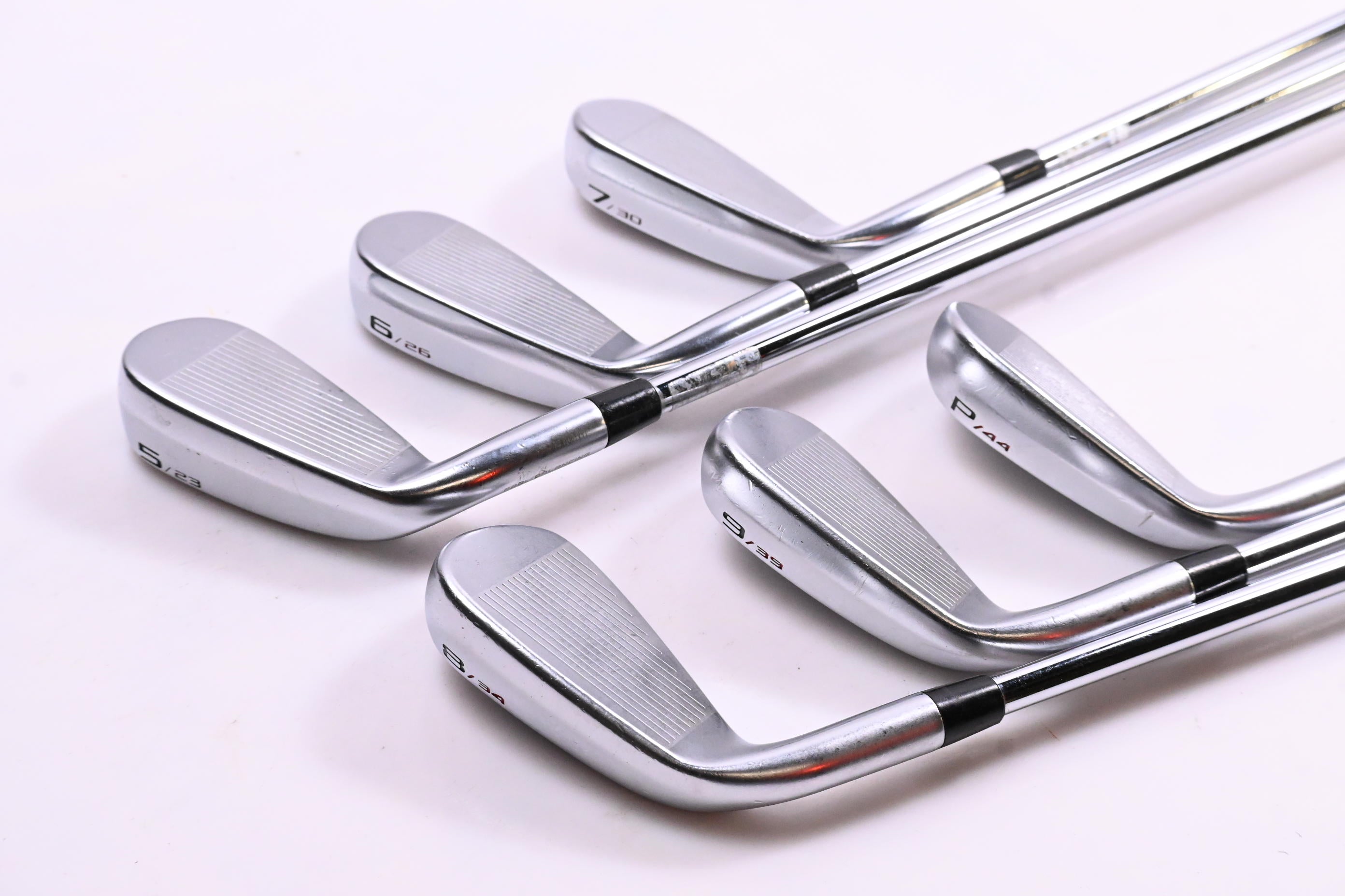 Cleveland Launcher UHX Irons / 5-PW / Regular Flex Dynamic Gold DST 98 R300