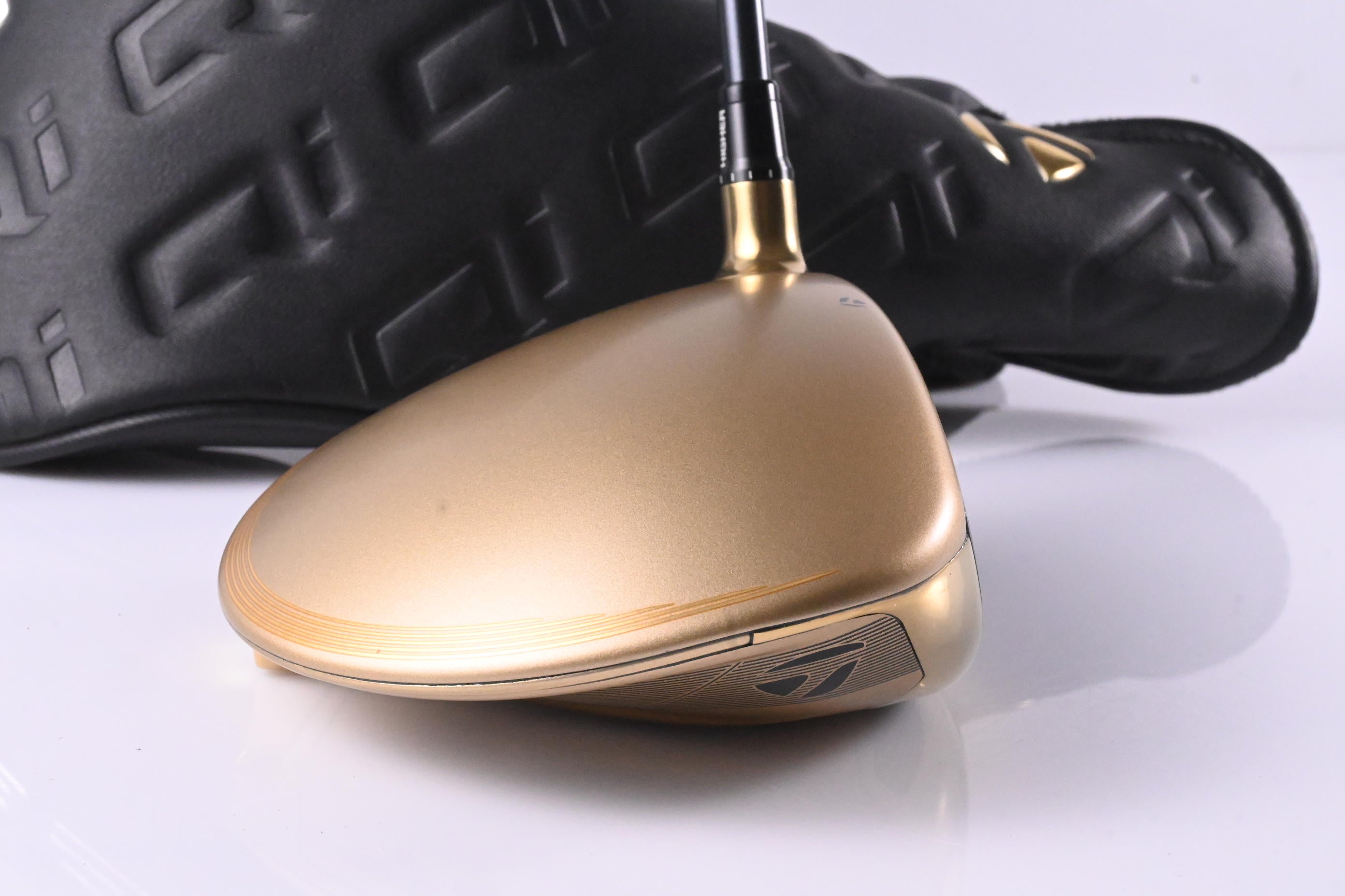 Taylormade Qi35 Max Designer Series Driver / 10.5 Degree / Regular Flex Shaft