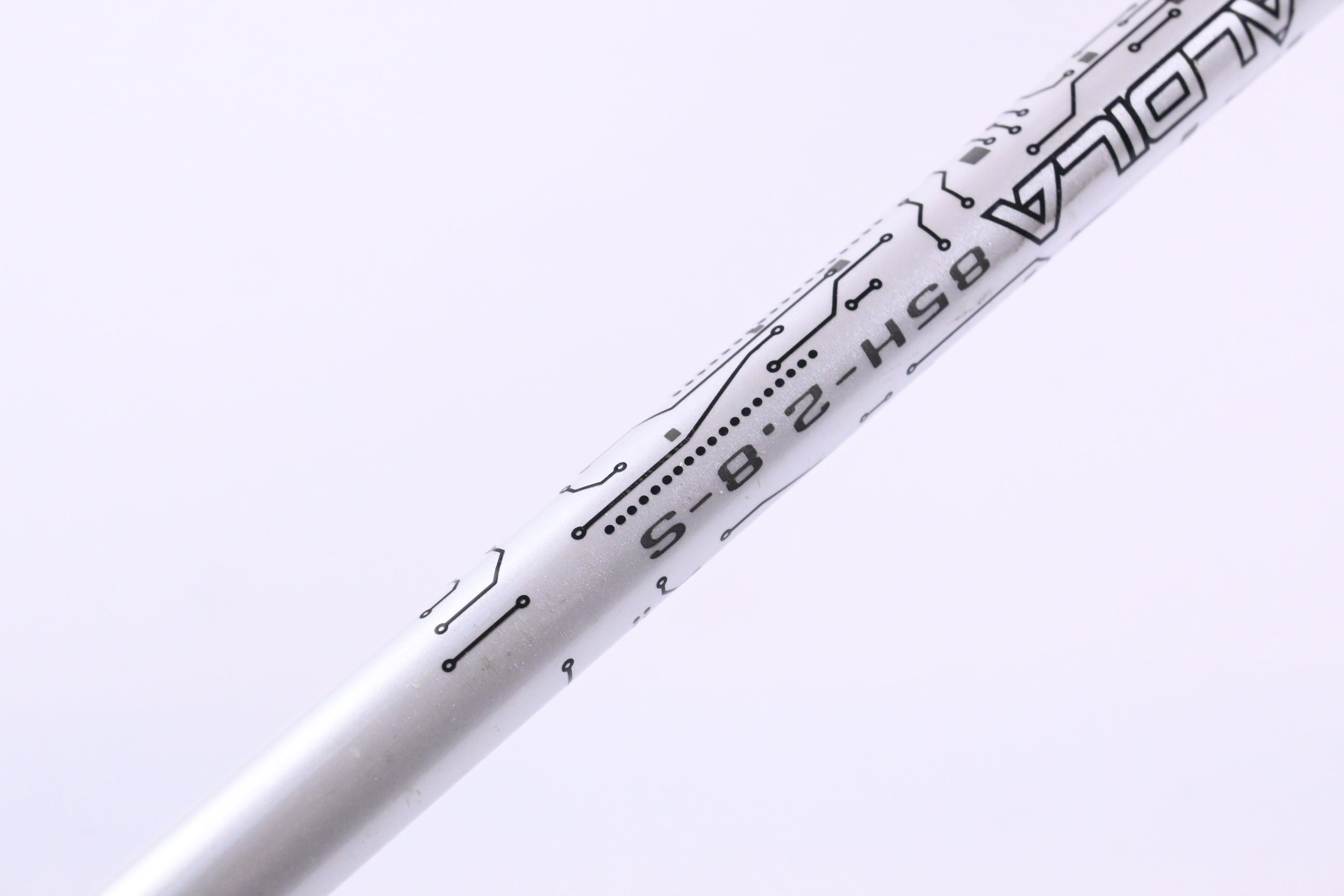 Titleist 915H #2 Hybrid / 18 Degree / Stiff Flex Aldila Rogue Silver 85 Shaft