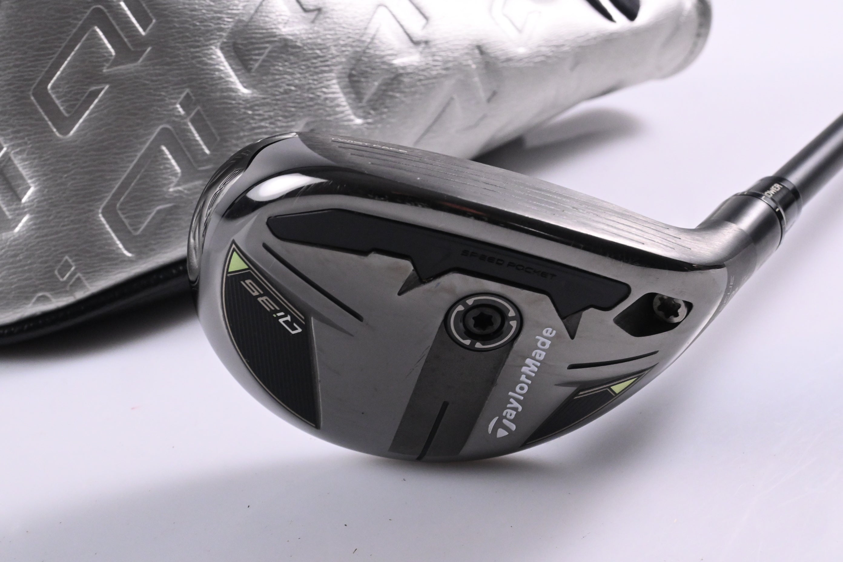 Taylormade Qi35 #3 Hybrid / 19 Degree / Regular Flex Fujikura Ventus Blue 6