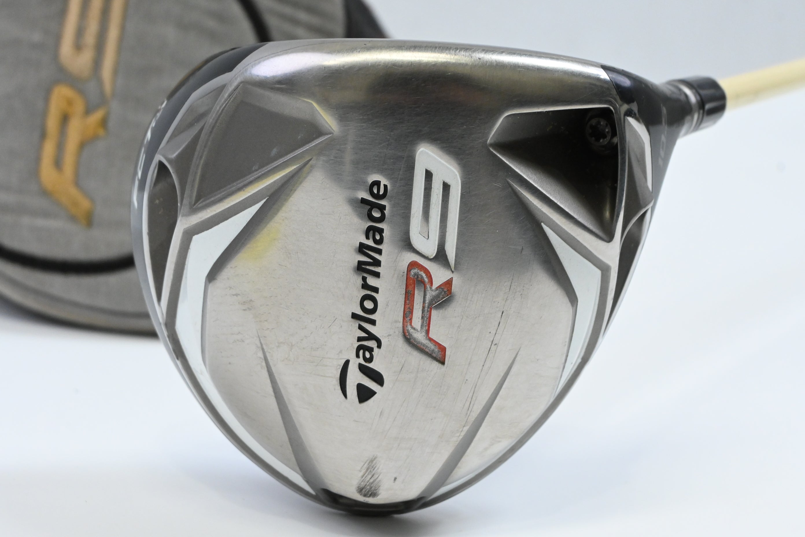 Taylormade R9 Driver / 10.5 Degree / Stiff Flex Fujikura Rombax F 4F09 Shaft