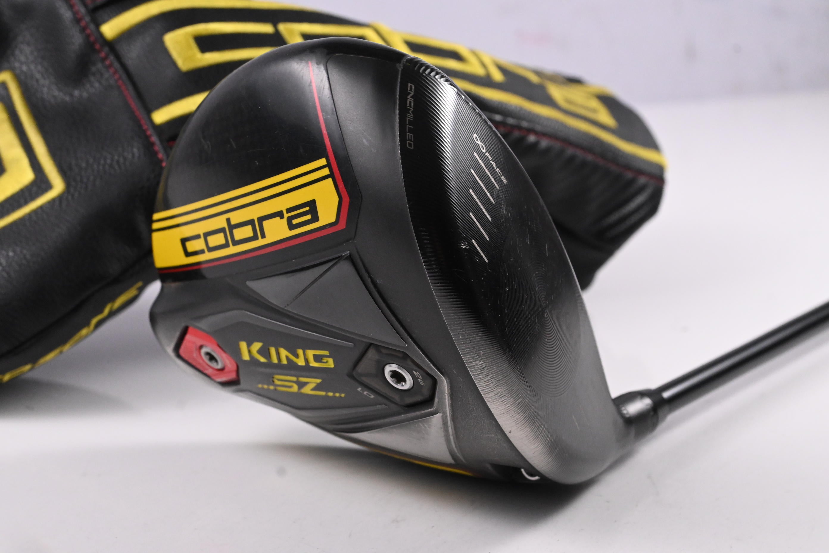 Cobra King Speedzone Driver / 10.5 Degree / Regular Flex Helium Black 5 Shaft