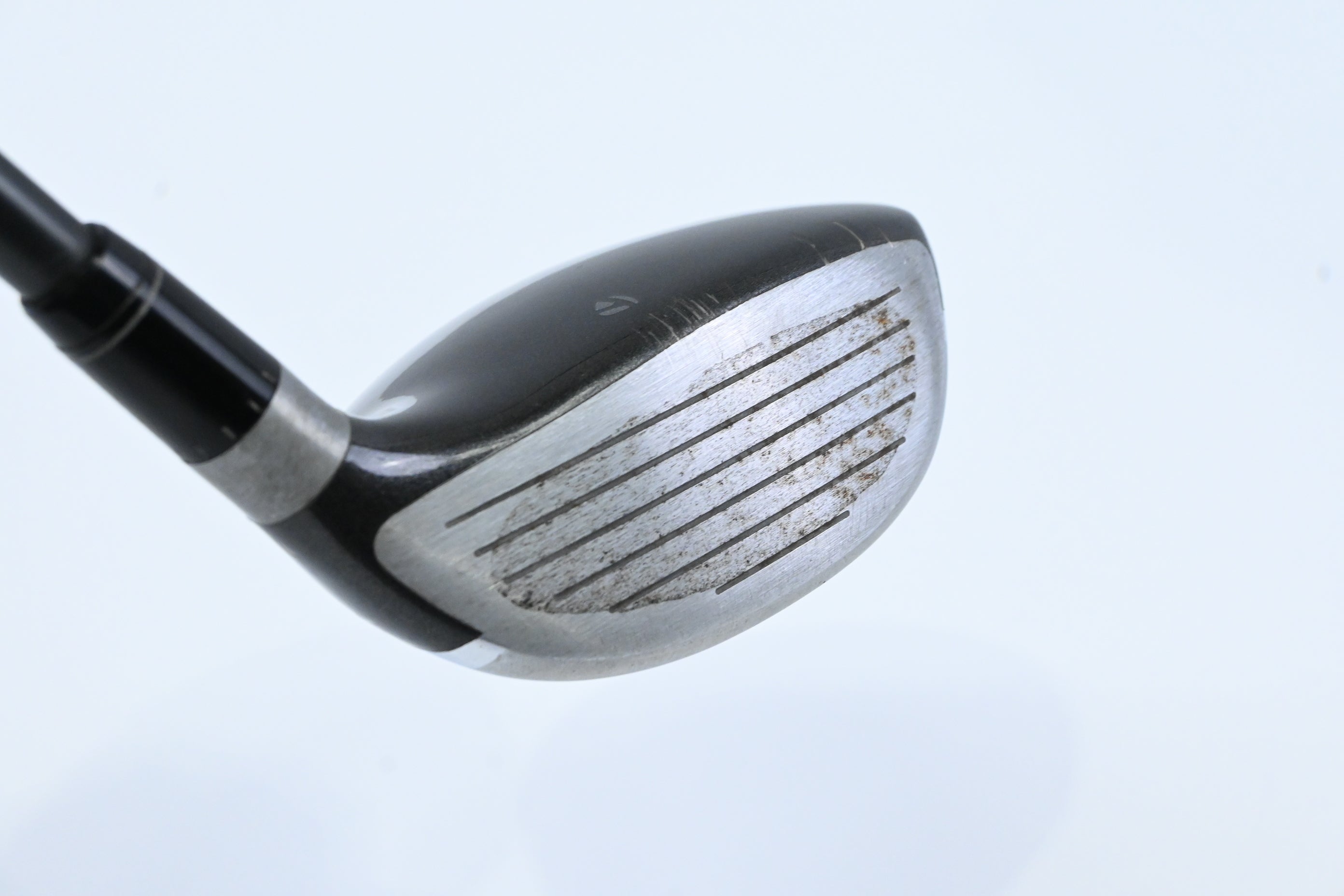 Left Hand Taylormade SLDR #3 Wood / 15 Degree / Regular Flex Fujikura Speeder 77