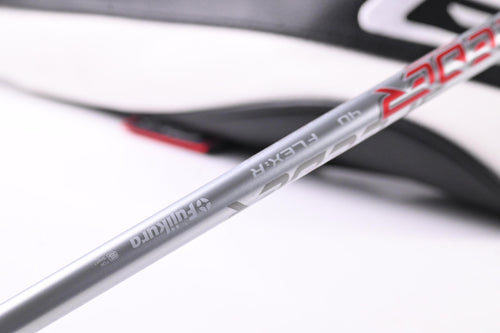 Titleist GT1 Driver / 10 Degree / Regular Flex Fujikura Air Speeder 40 Shaft