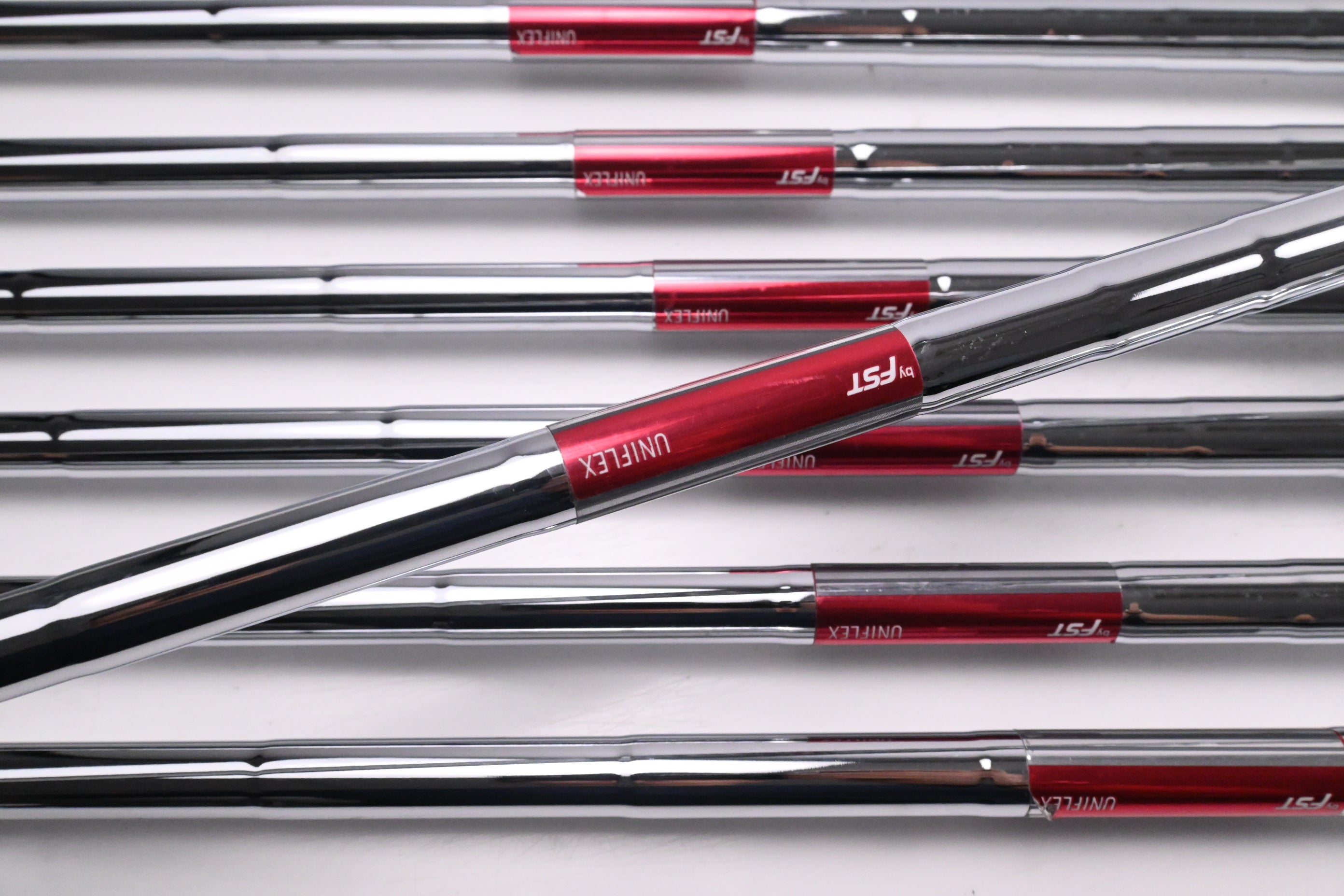 Wilson D200 Irons / 5-PW+SW / Uniflex Wilson D200 Shafts