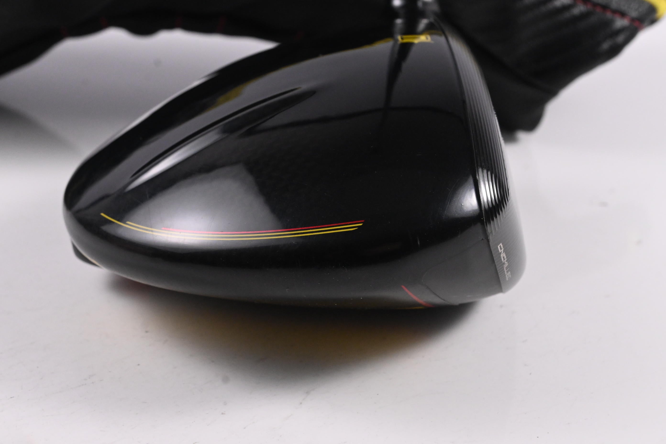 Cobra King Speedzone Driver / 10.5 Degree / Regular Flex Helium Black 5 Shaft