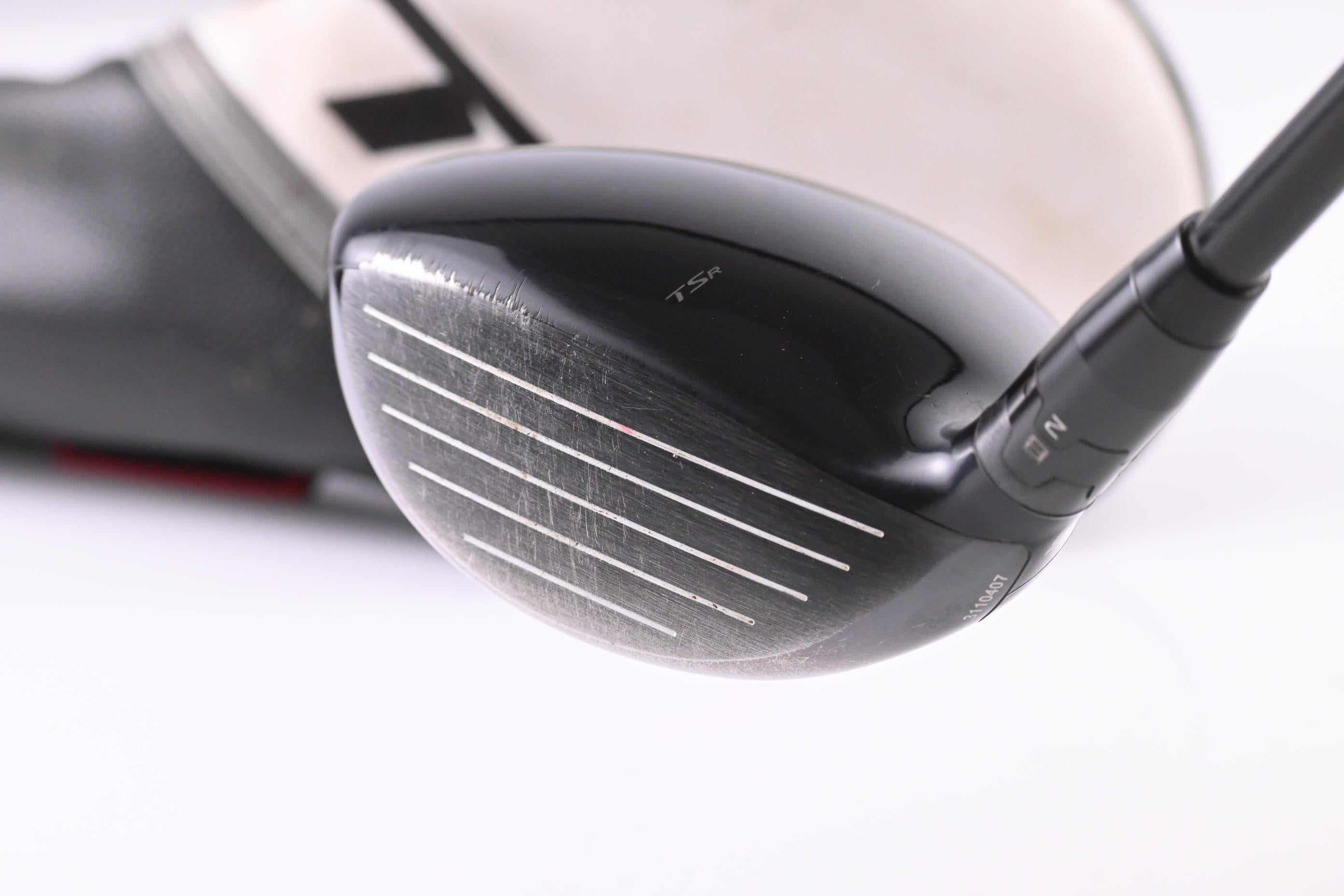 Titleist TSR2 #5 Wood / 18 Degree / Regular Flex Tensei AV Blue 65 Shaft