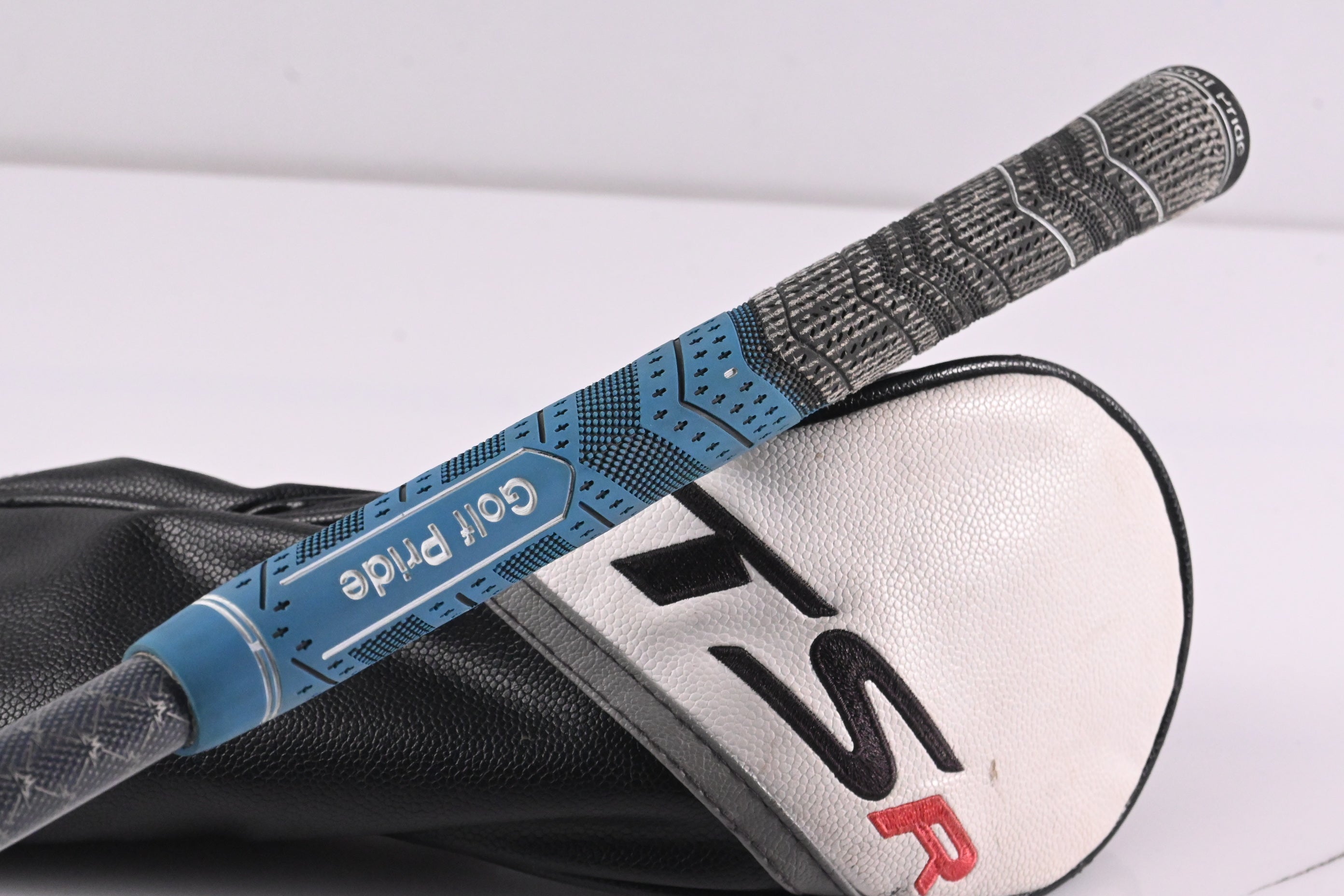 Titleist TSR3 #3 Wood / 15 Degree / Stiff Flex Tensei AV Blue 65 Shaft