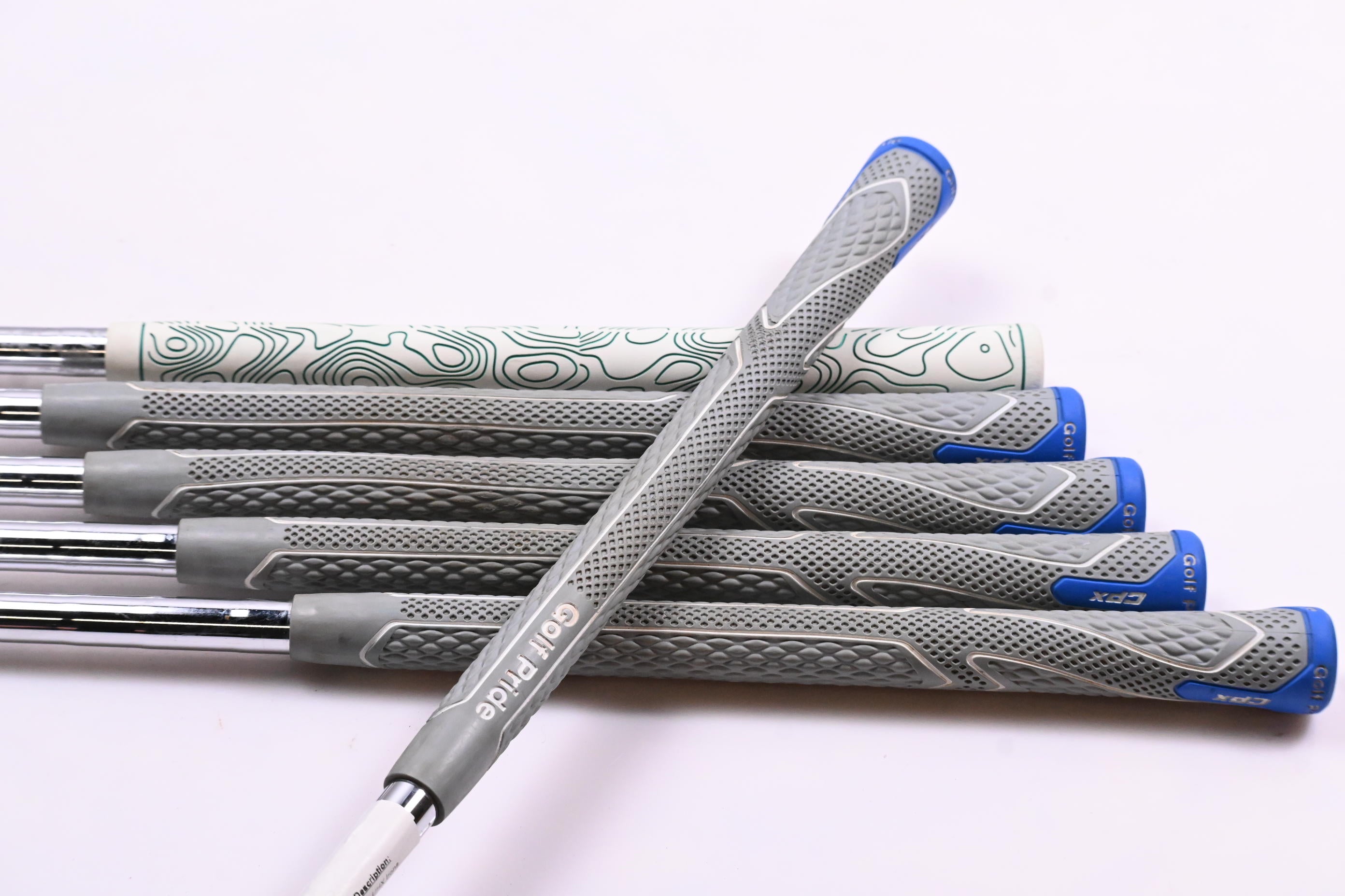 Cleveland Launcher UHX Irons / 5-PW / Regular Flex Dynamic Gold DST 98 R300