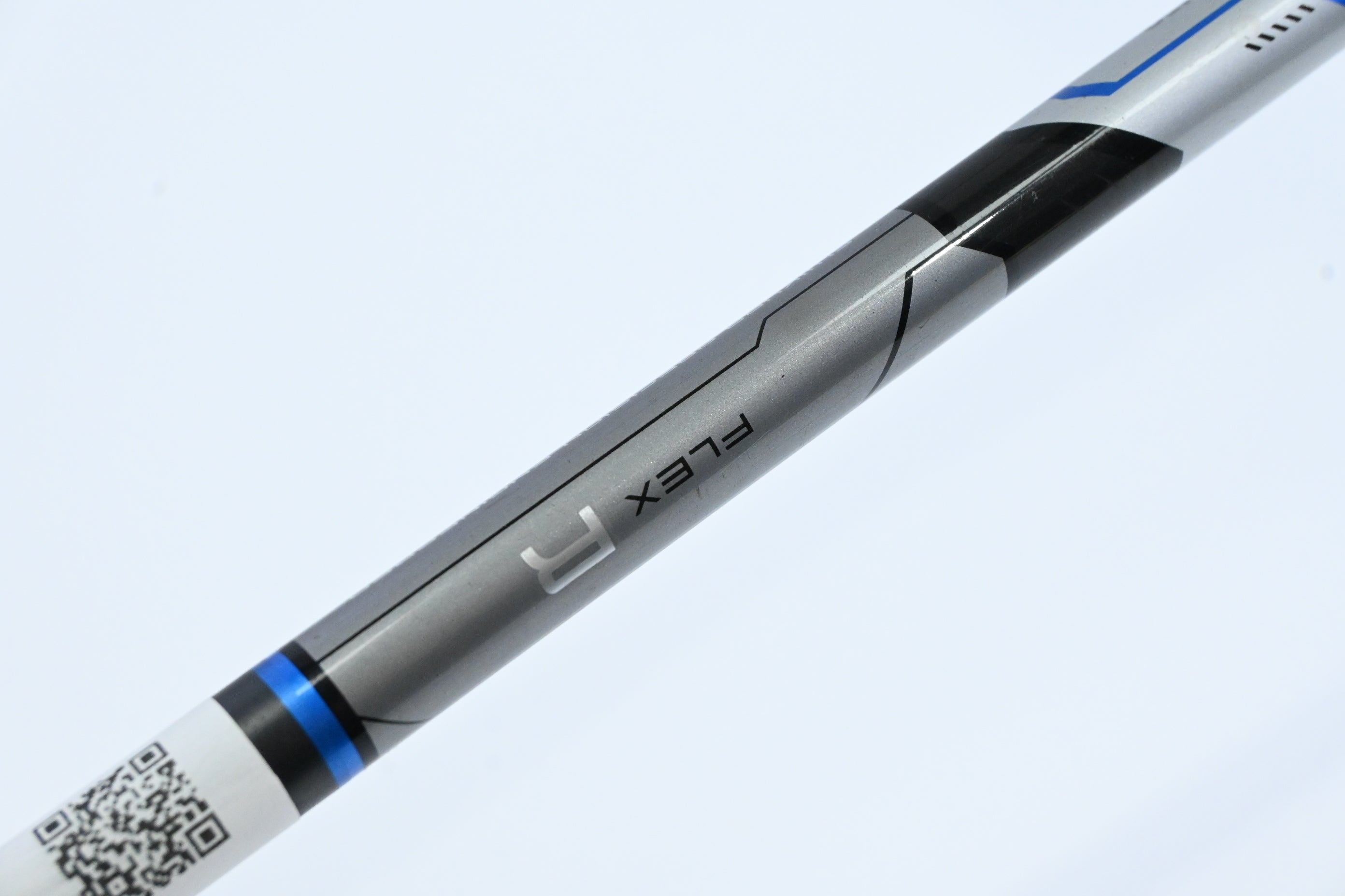 Left Hand Taylormade SLDR #3 Wood / 15 Degree / Regular Flex Fujikura Speeder 77