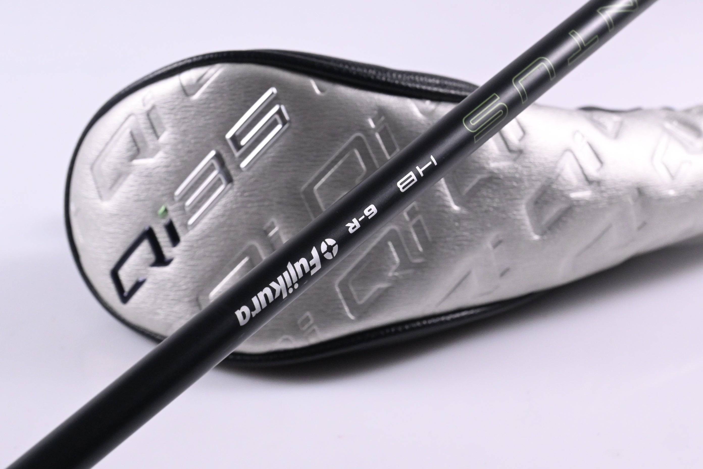 Taylormade Qi35 #3 Hybrid / 19 Degree / Regular Flex Fujikura Ventus Blue 6