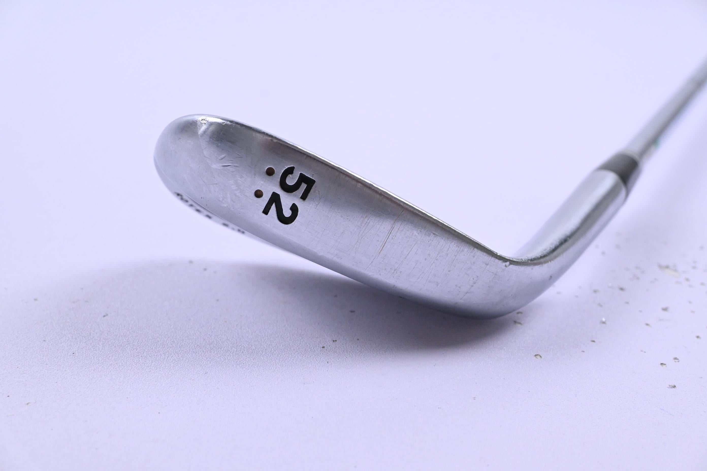 Cleveland 588 RTX Gap Wedge / 52 Degree / Wedge Flex Dynamic Gold Shaft