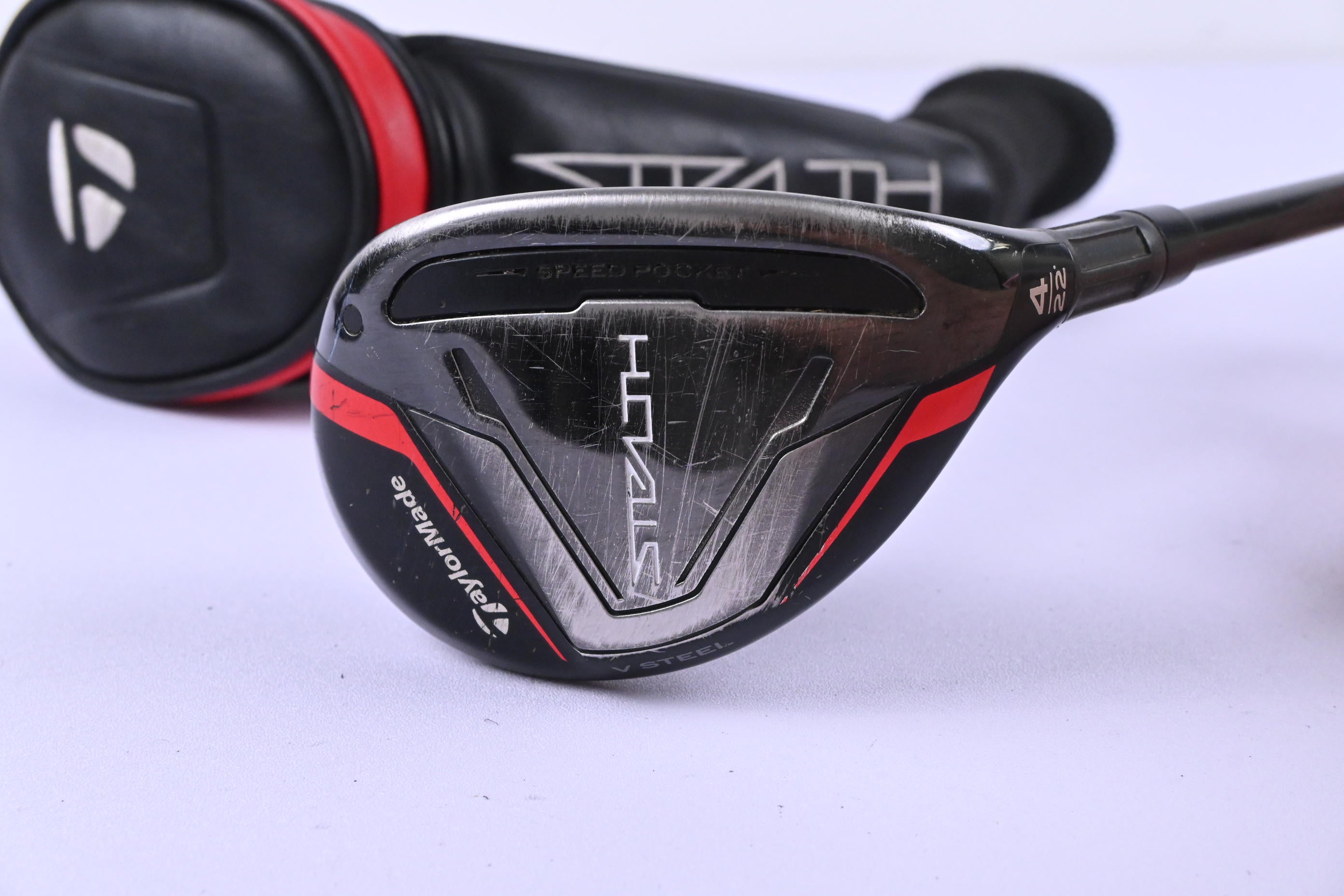 Taylormade Stealth #4 Hybrid / 22 Degree / Regular Flex Ventus Red 6 Shaft