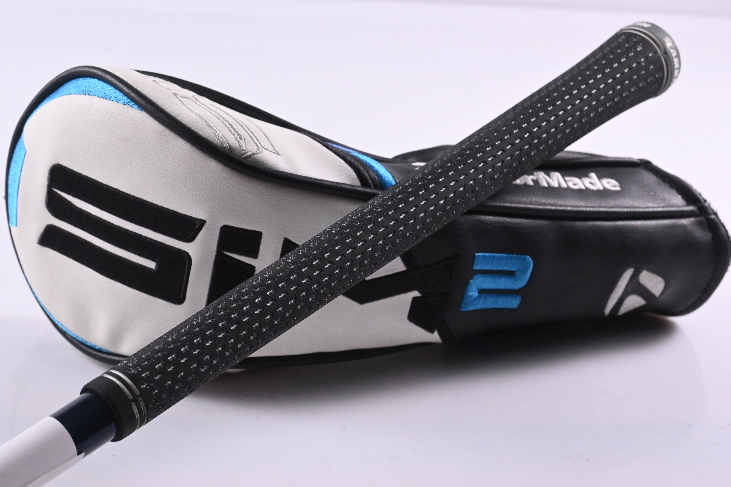 Taylormade SIM2 Max #3 Wood / 15 Degree / Regular Flex Ventus Blue 5 Shaft