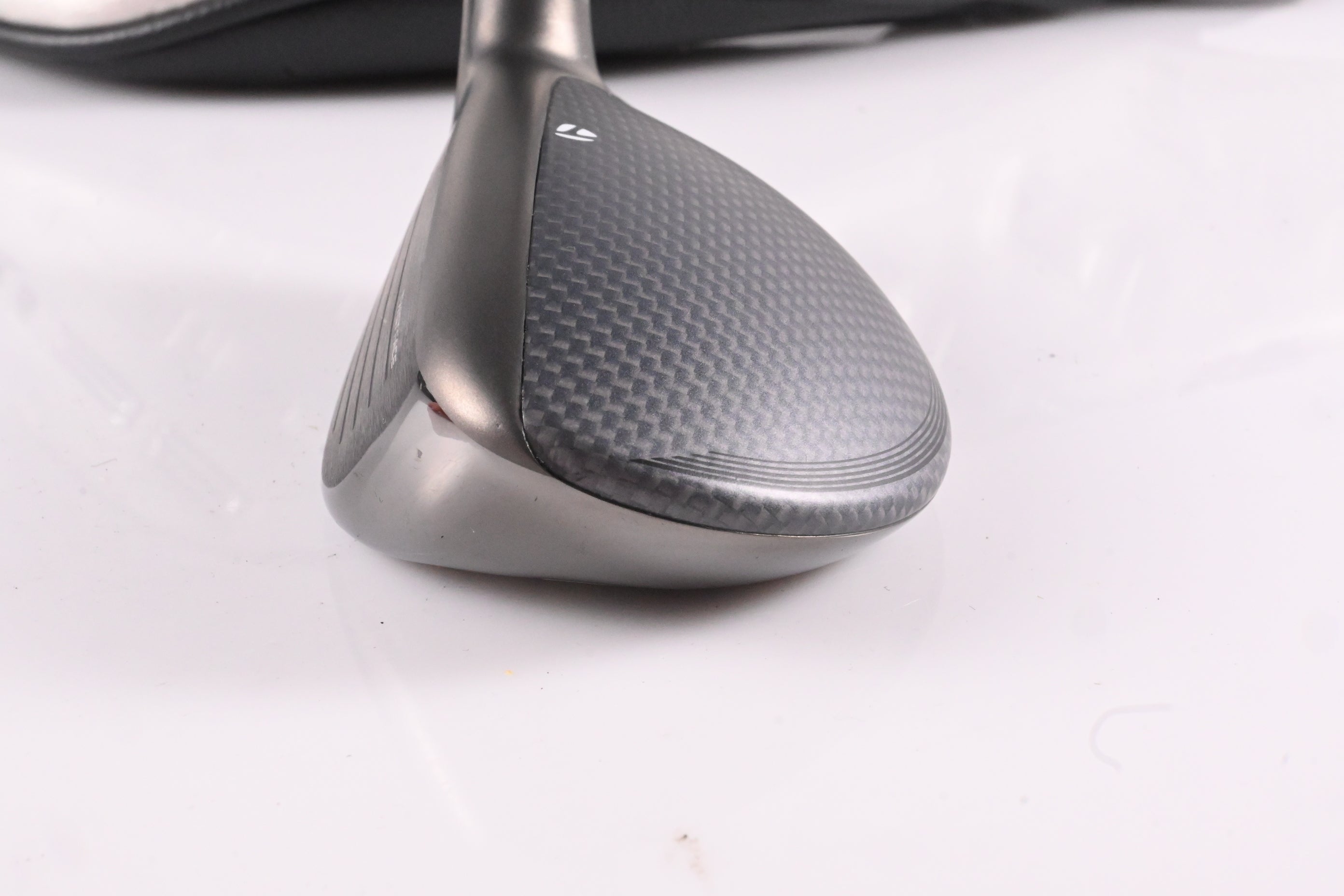 Left Hand Taylormade Qi35 #4 Hybrid / 22 Degree / Regular Flex Tensei CK Red