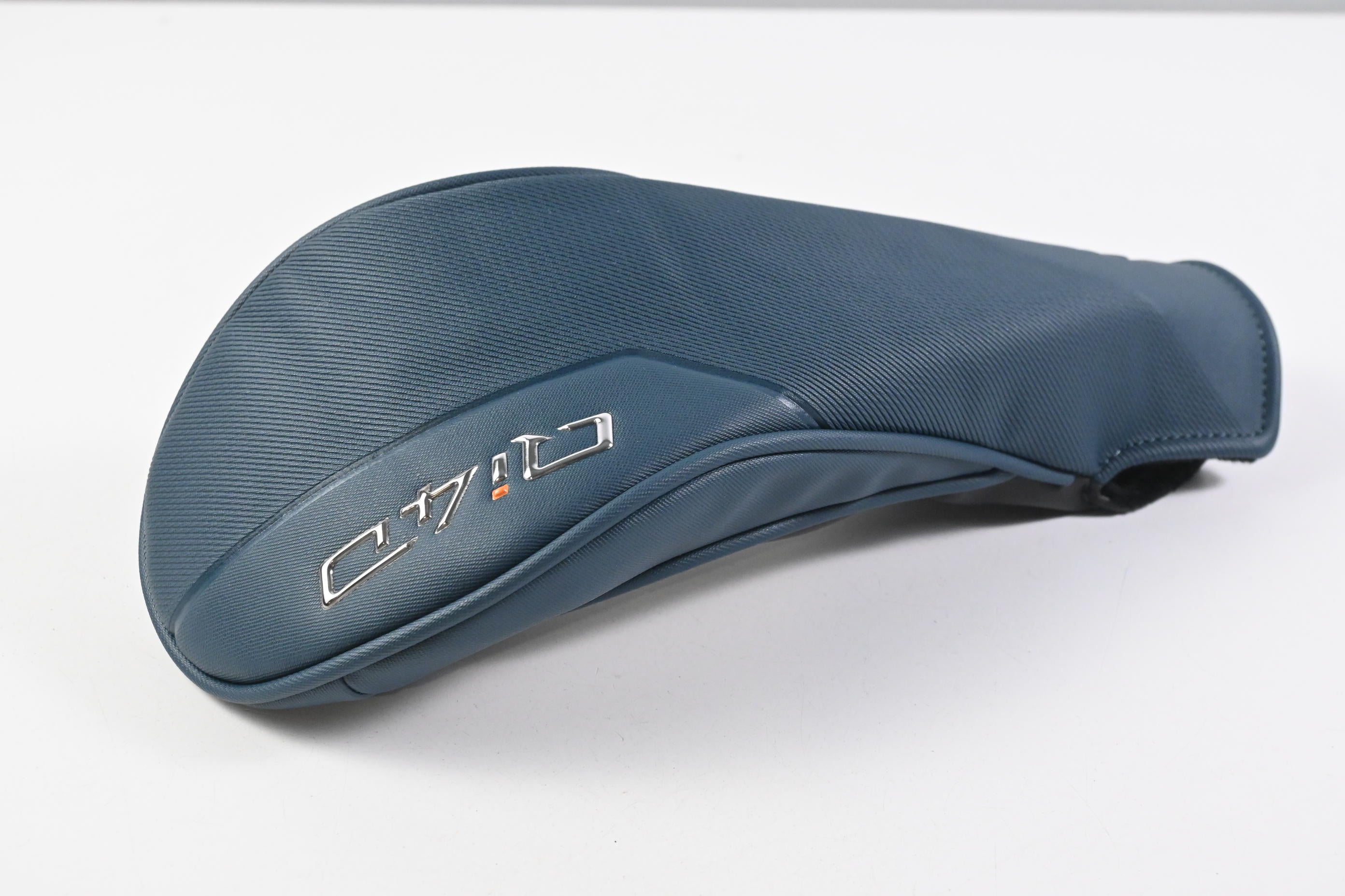 Taylormade Qi4D #5 Wood / 18 Degree / Regular Flex Reax 55 Shaft