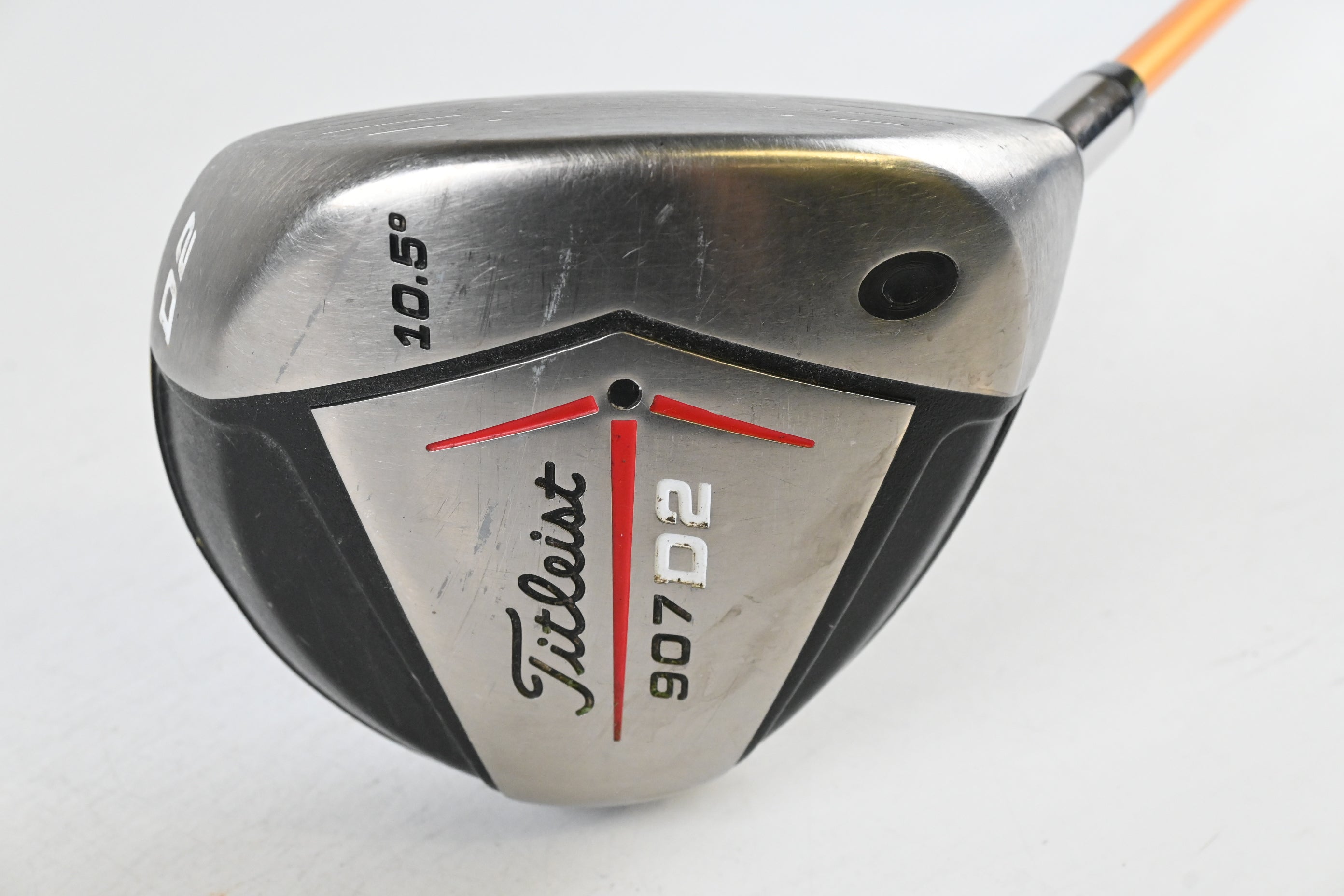 Titleist 907 D2 Driver / 10.5 Degree / Regular Flex UST Proforce V2 75 Shaft