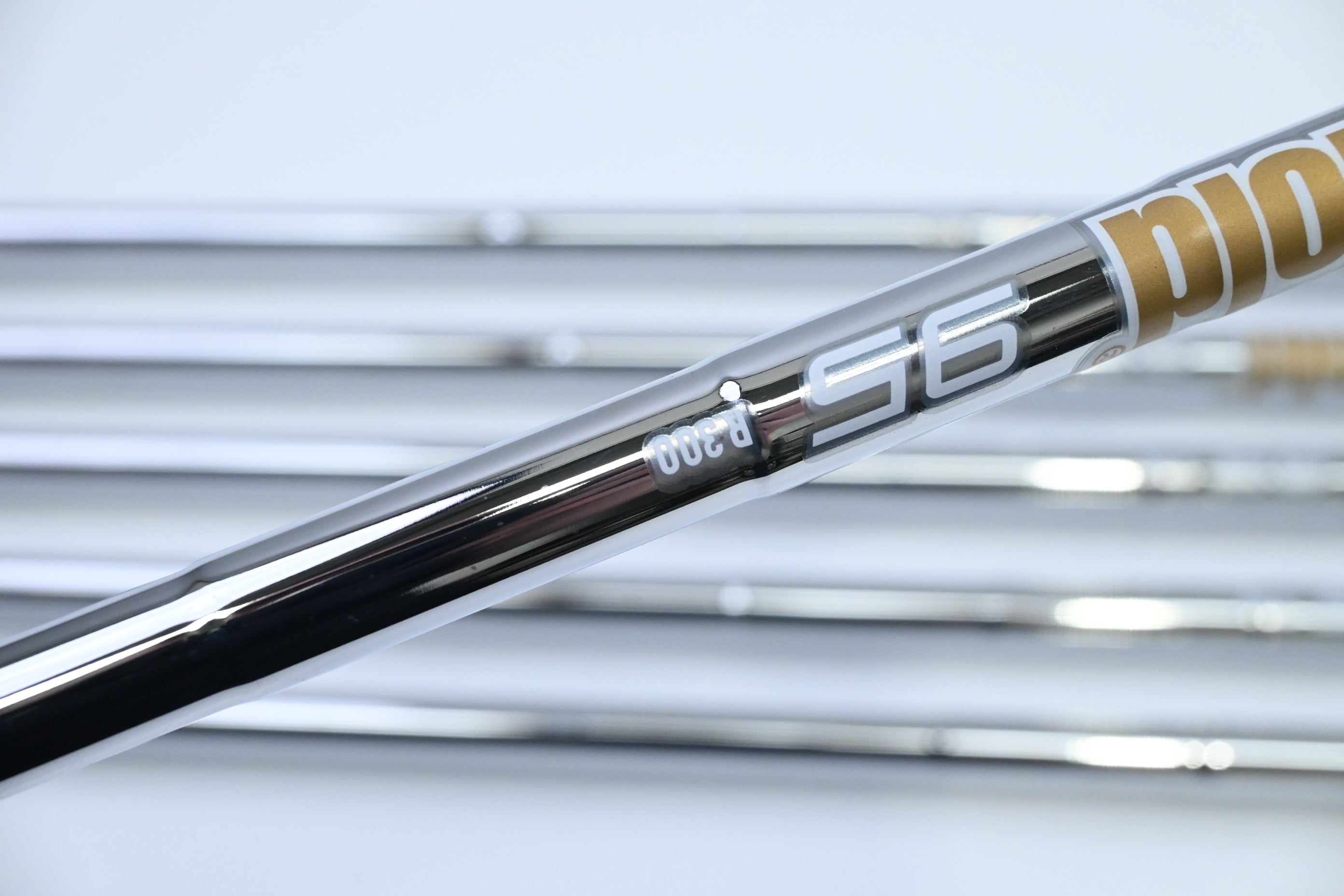 PXG 0311 P Gen8 Irons / 5-PW / Regular Flex Dynamic Gold R300 95