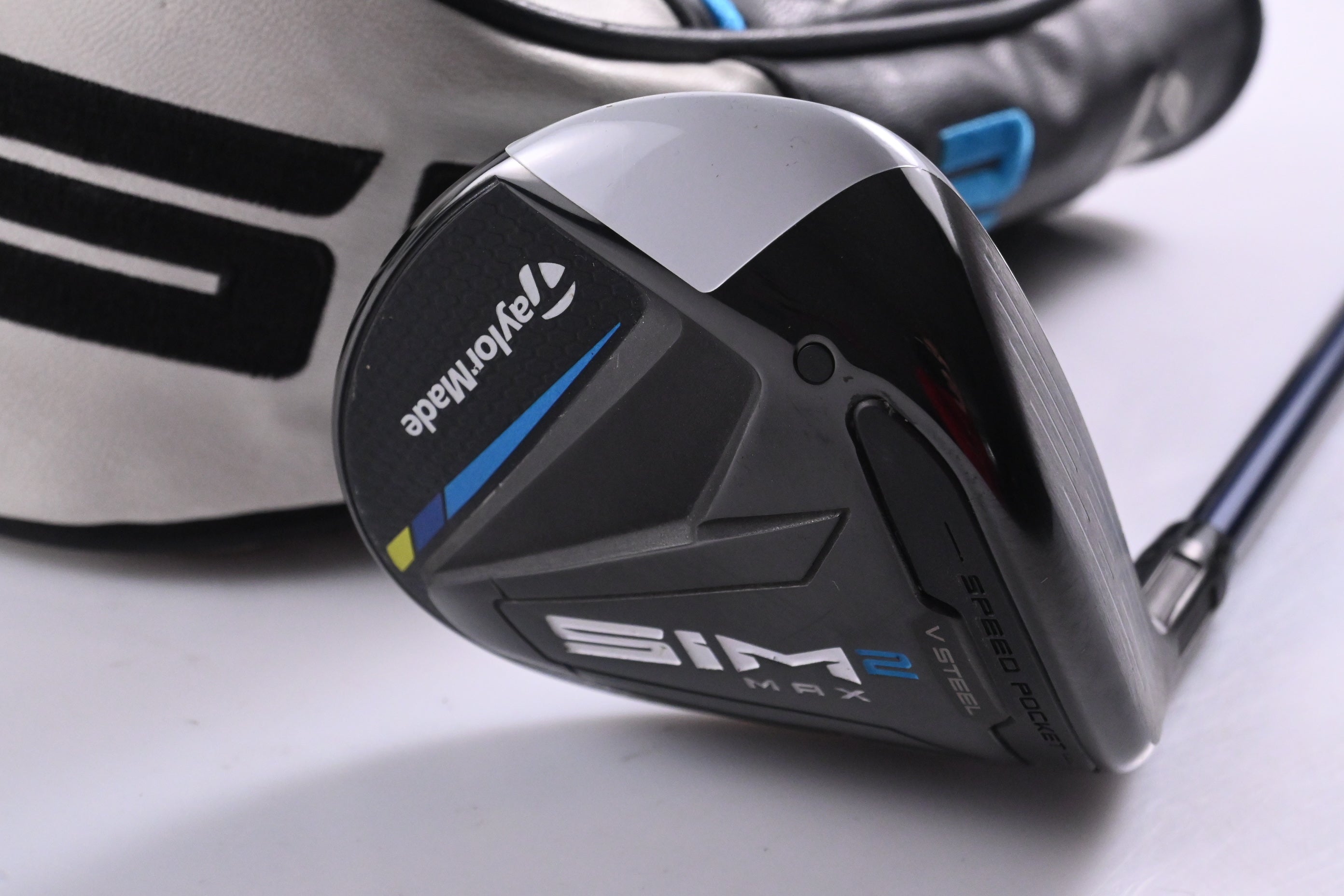 Taylormade SIM2 Max #5 Wood / 18 Degree / Regular Flex Ventus Blue 5 Shaft