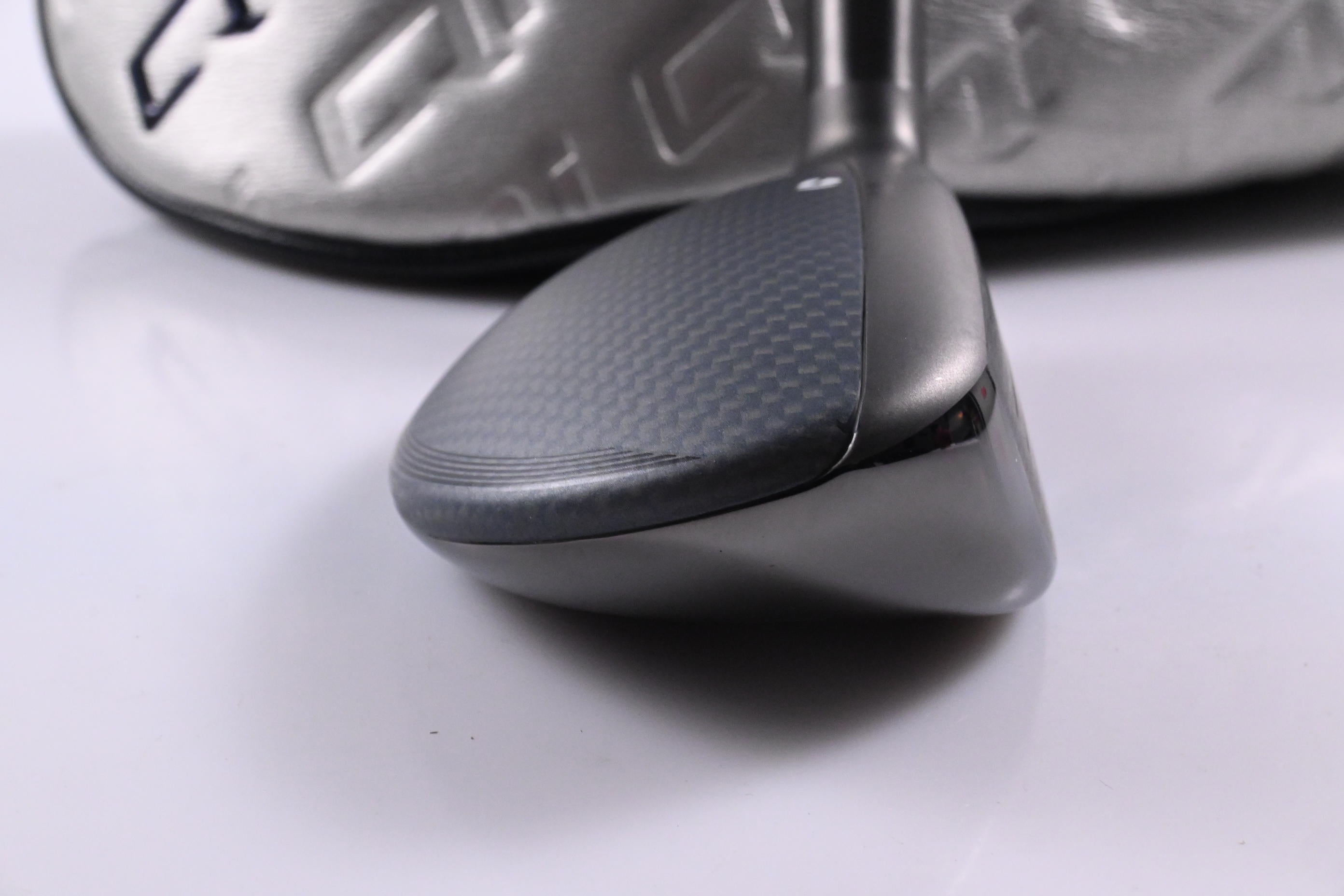 Taylormade Qi35 #3 Hybrid / 19 Degree / Stiff Flex Recoil Dart 80 Shaft