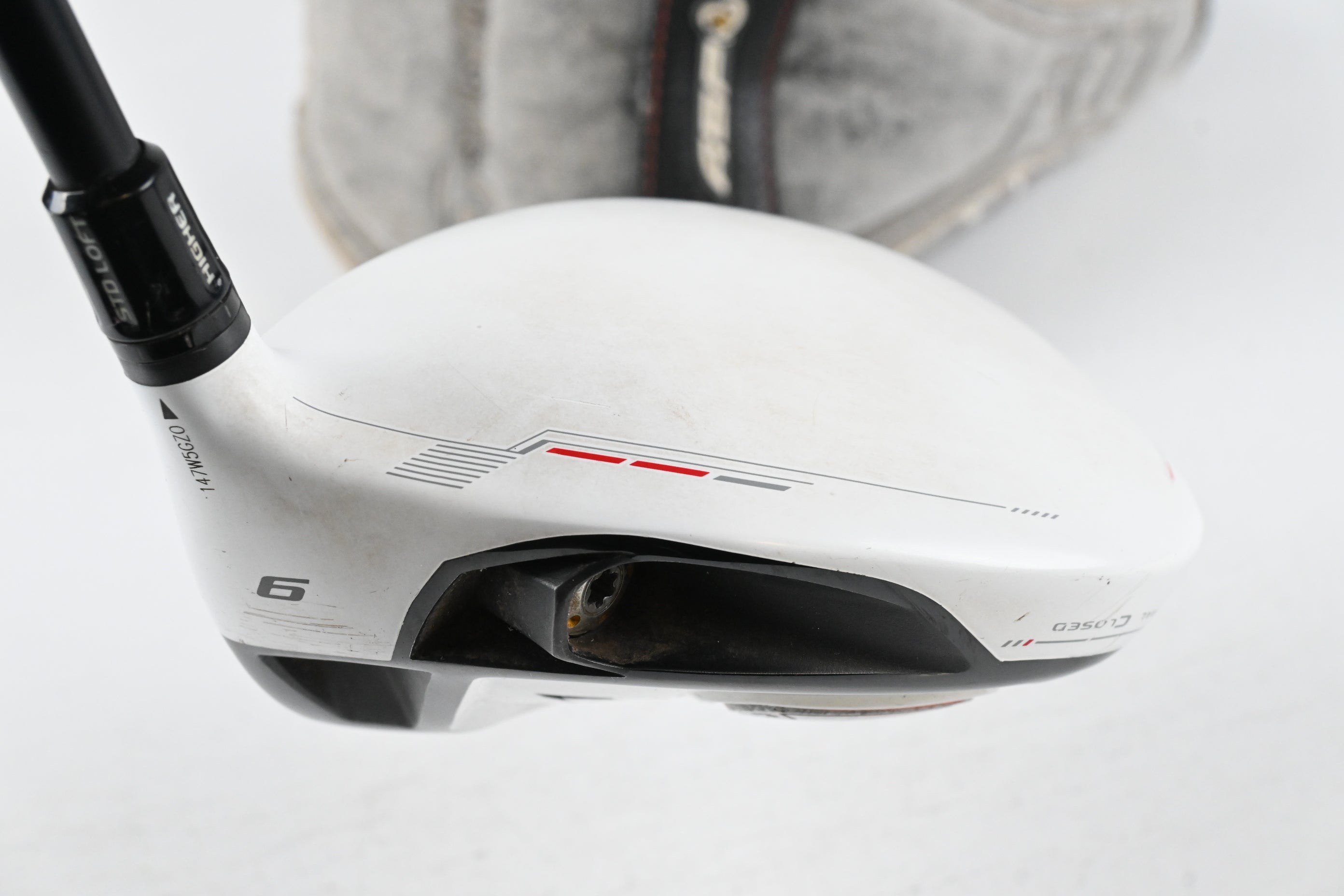Taylormade R11 Driver / 9 Degree / Stiff Flex Fujikura Blur 60 Shaft