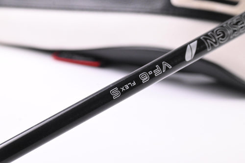 Titleist GT3 Driver / 10 Degree / Stiff Flex Graphite Design Tour AD VF-6 Shaft