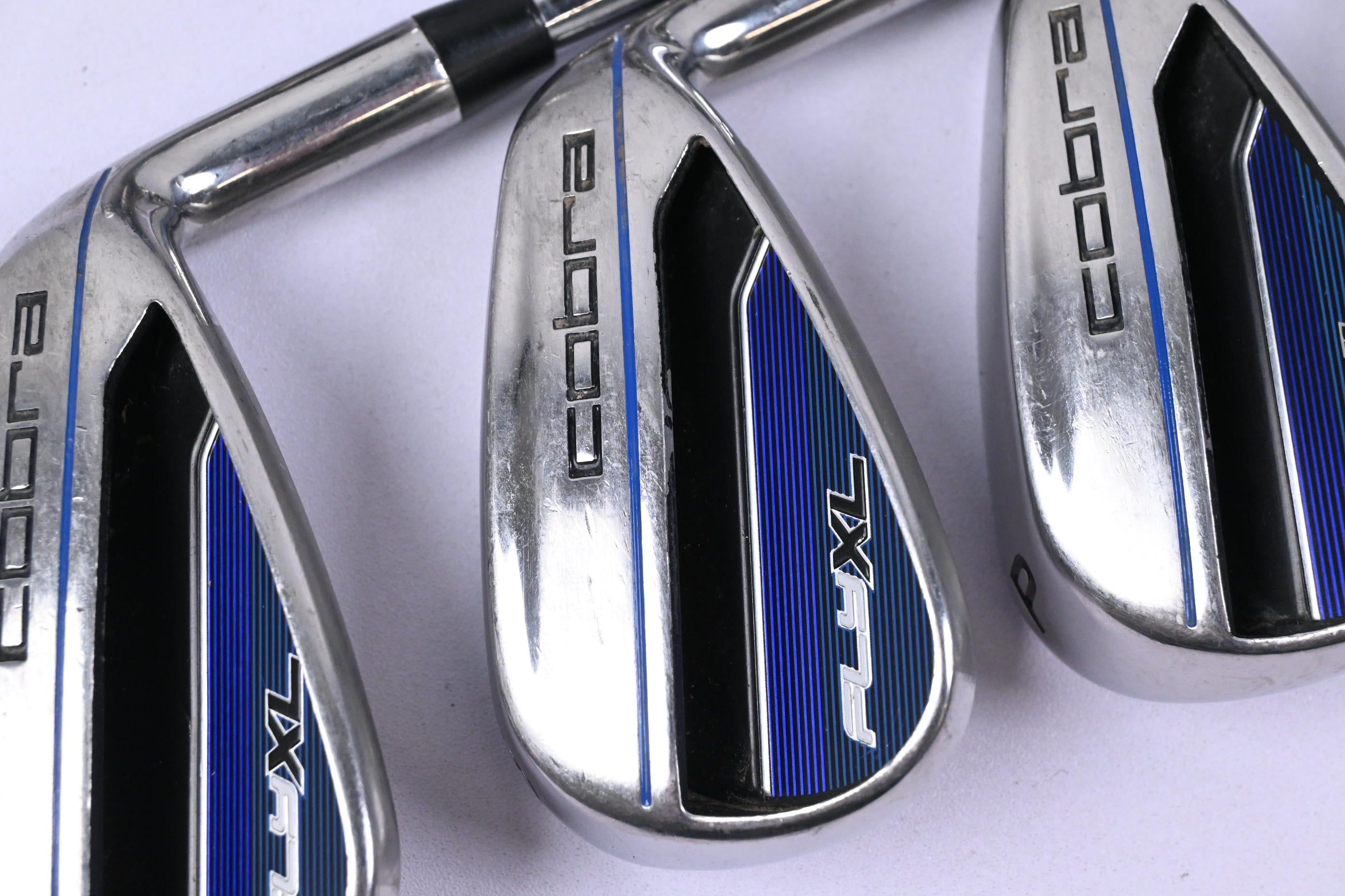Cobra Fly XL Irons / 5-PW+SW / Regular Flex Cobra XL Shafts